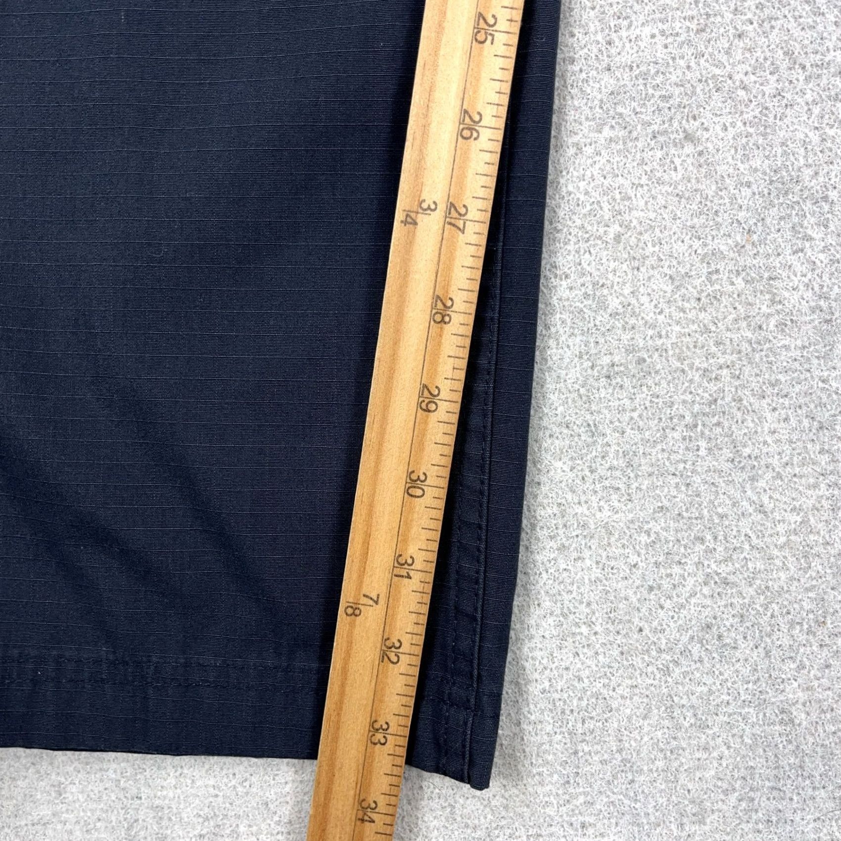 Under Armour Under Armour Cargo Pants Men 34x32 Navy Blue Rip Stop Tactical Performance Casual Size US 34 / EU 50 - 7 Thumbnail