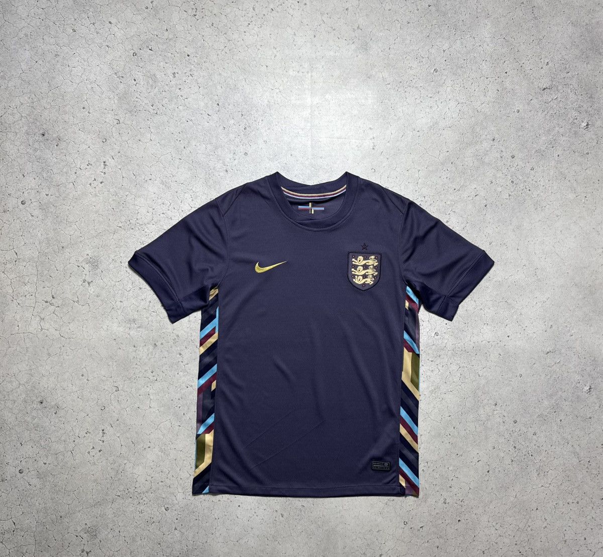 Nike Nike England Team 2024 Soccer Jersey Size US S / EU 44-46 / 1 - 1 Thumbnail
