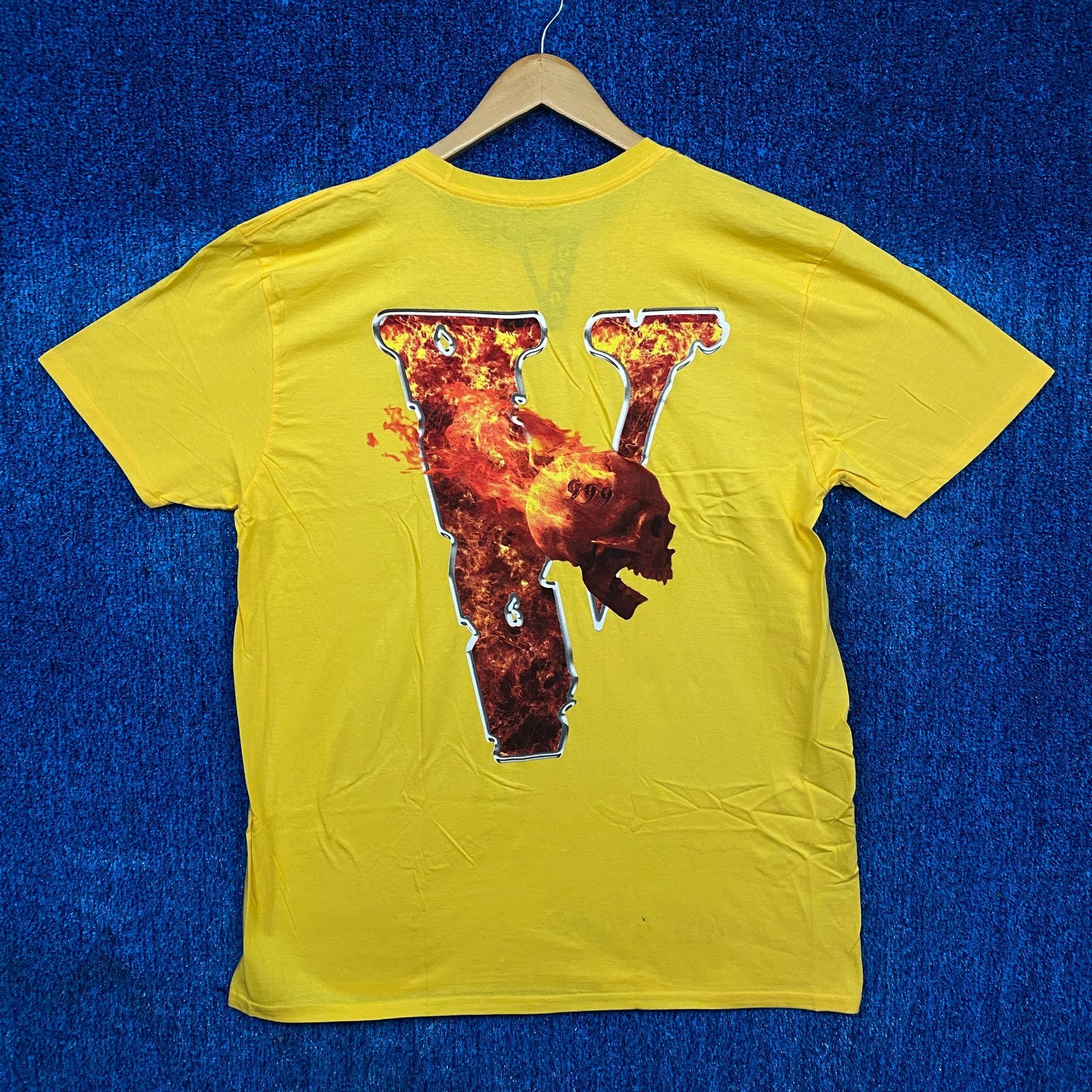 Vlone Juice WRLD x VLONE 999 Club Inferno Legends Never Die Tee XL Size US XL / EU 56 / 4 - 1 Thumbnail