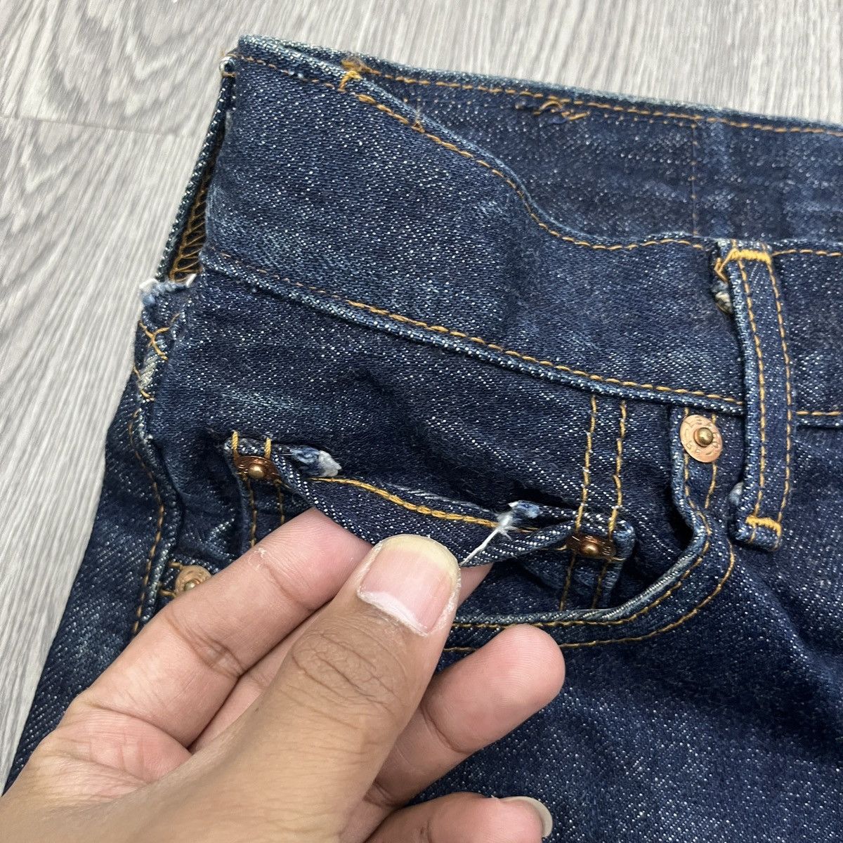 Levi's Vintage Clothing Vintage Levi's 502 Big E SELVEDGE Denim Pant 🟥 Size US 26 / EU 42 - 18 Thumbnail