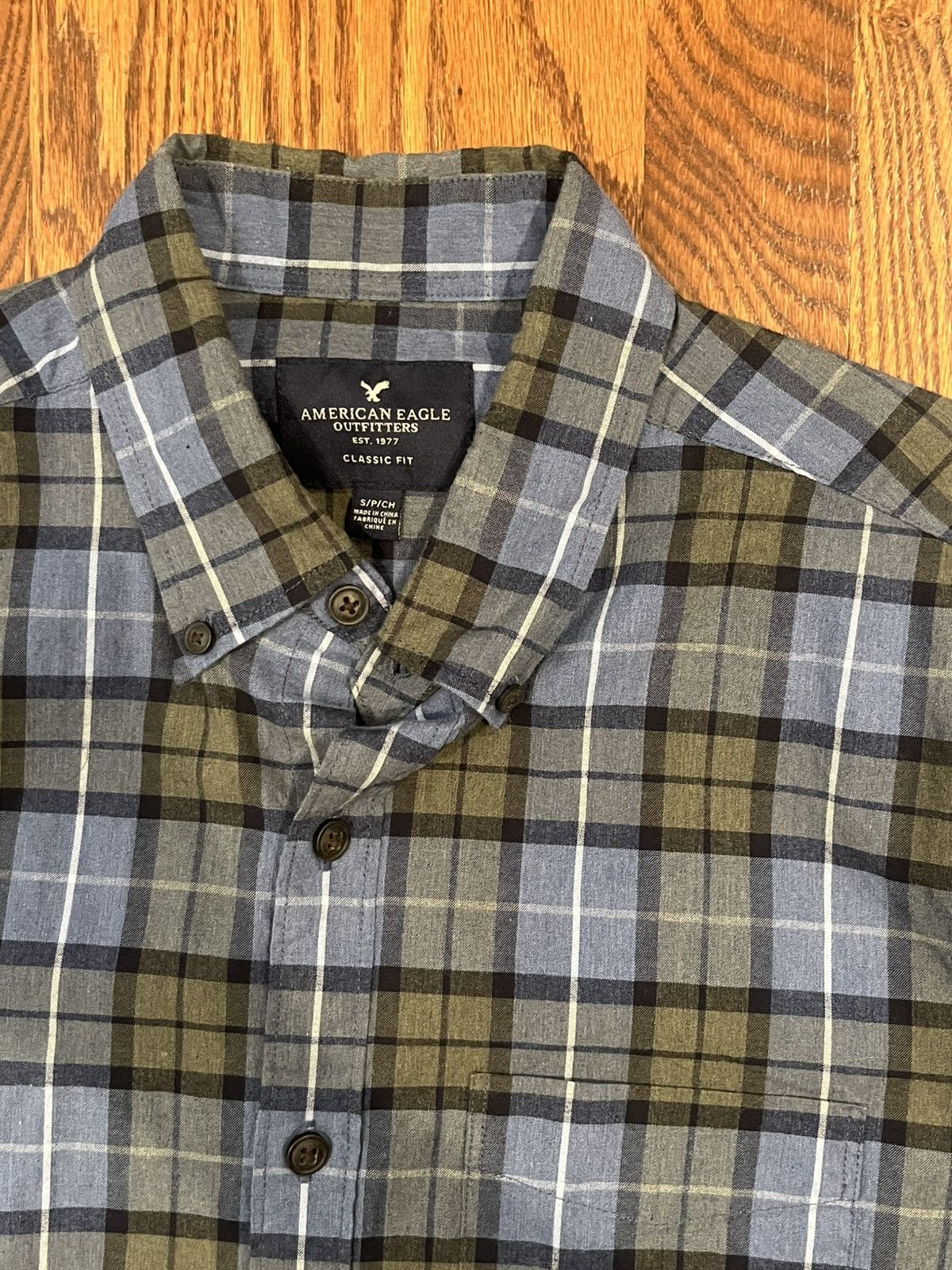 American Eagle Outfitters Plaid Y2K American Eagle Outfitters Classic Fit Button Up Size US S / EU 44-46 / 1 - 2 Thumbnail