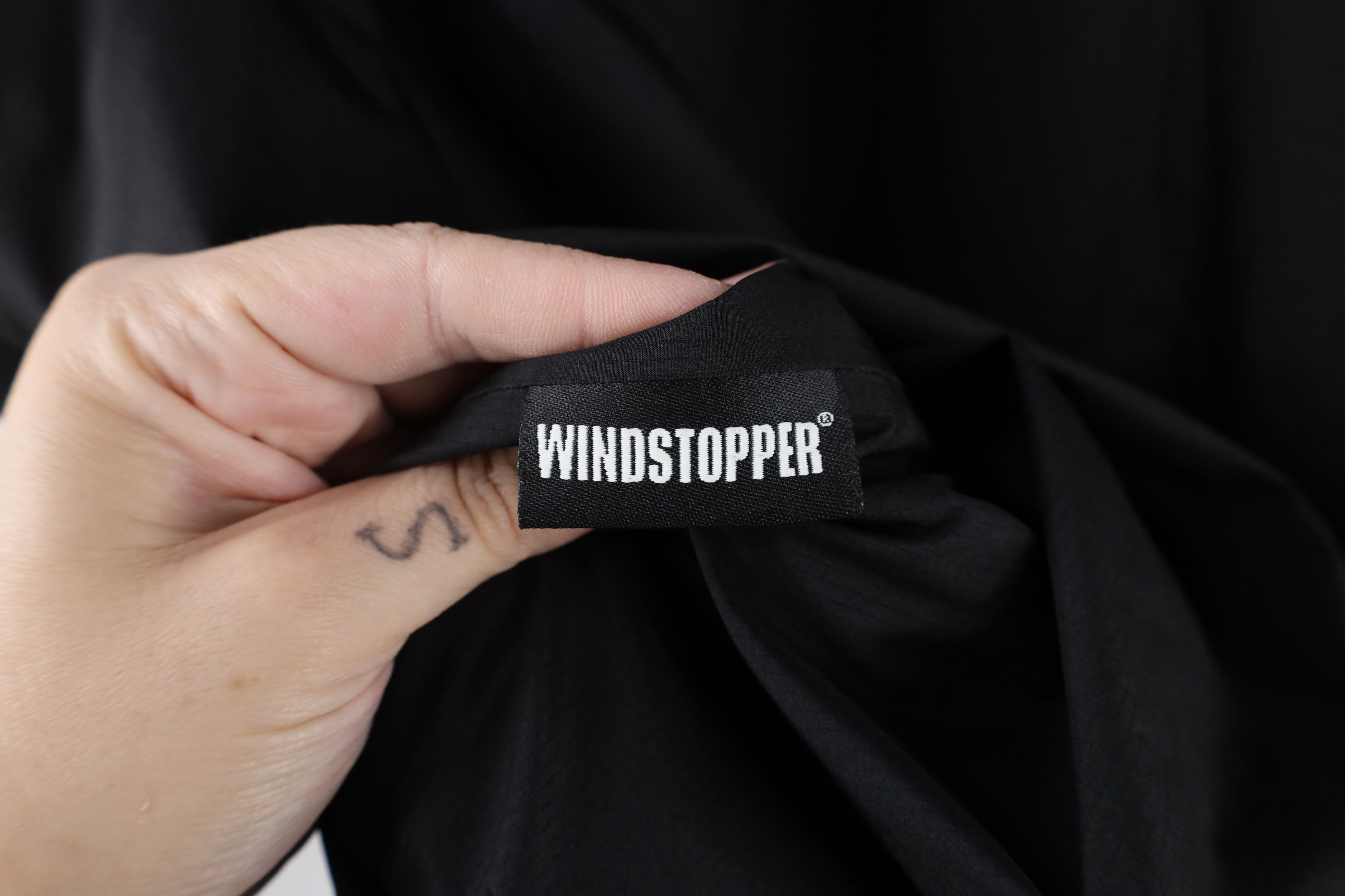 Vintage Bass Pro Shops Gore Windstopper Full Zip Puffer Jacket Black Size US XL / EU 56 / 4 - 15 Thumbnail