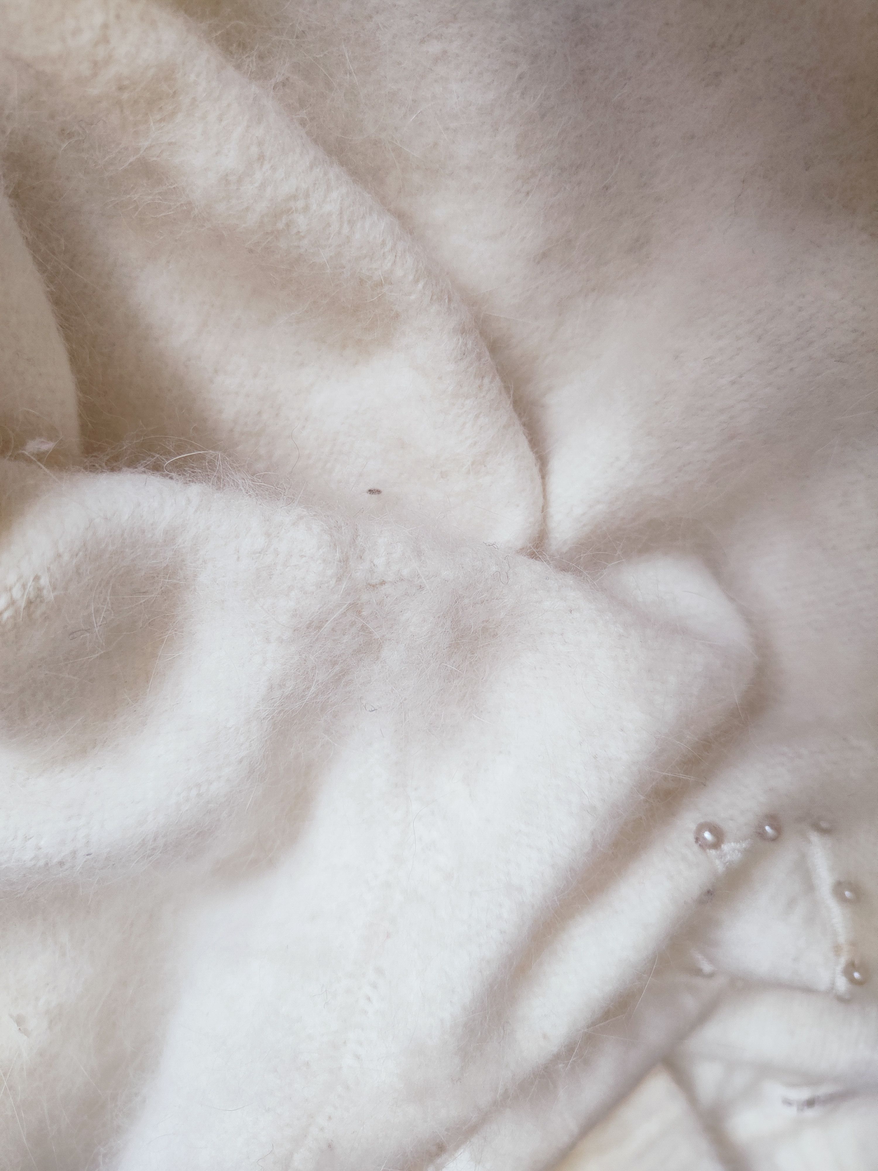 Japanese Brand × Vintage Patria Escala White Fur Mohair Knitwear Cardigan #W484 Size S / US 4 / IT 40 - 11 Thumbnail