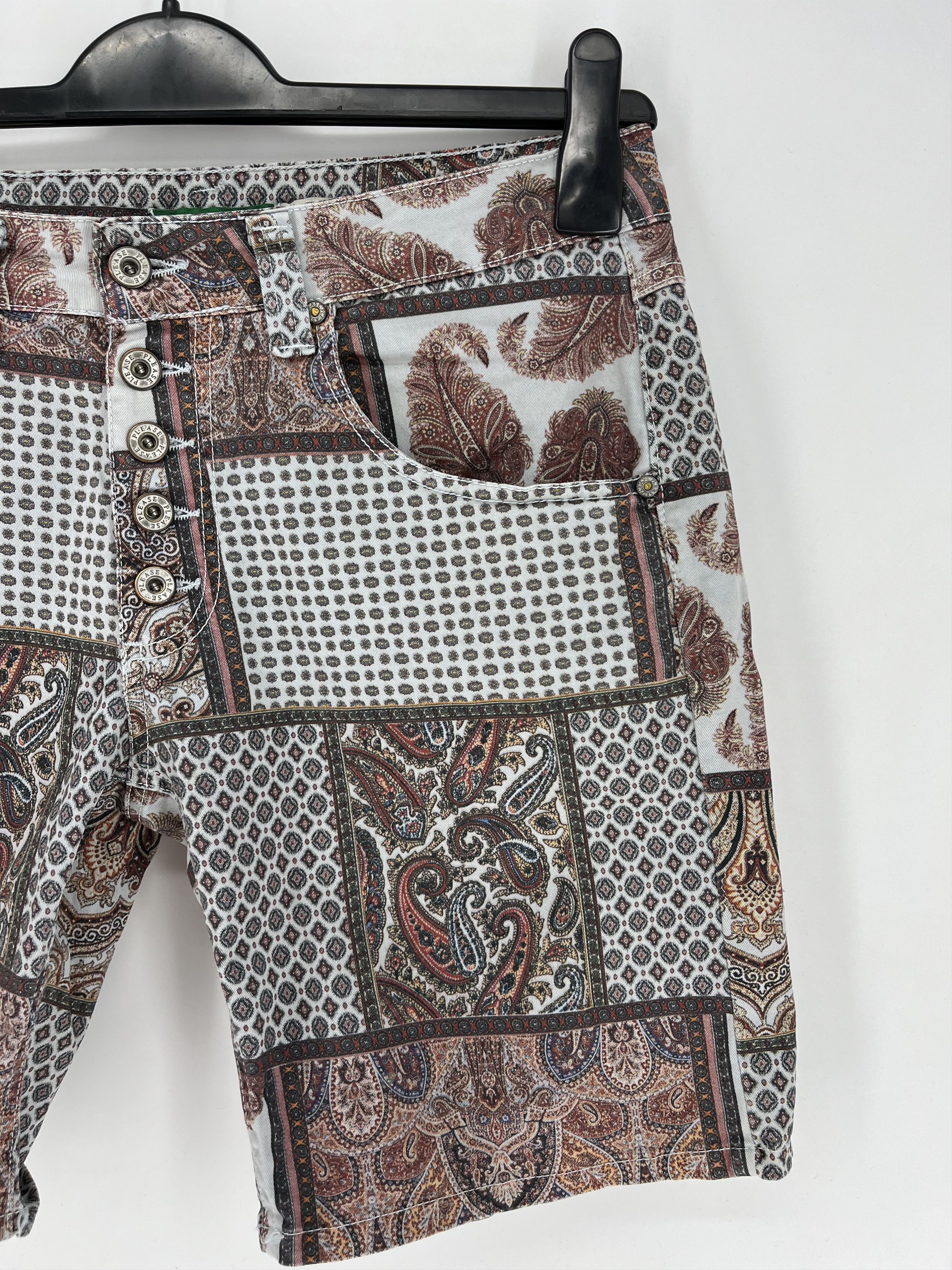 Other Vintage Y2K Please Shorts Size Medium bandana style Size US 30 / EU 46 - 5 Thumbnail
