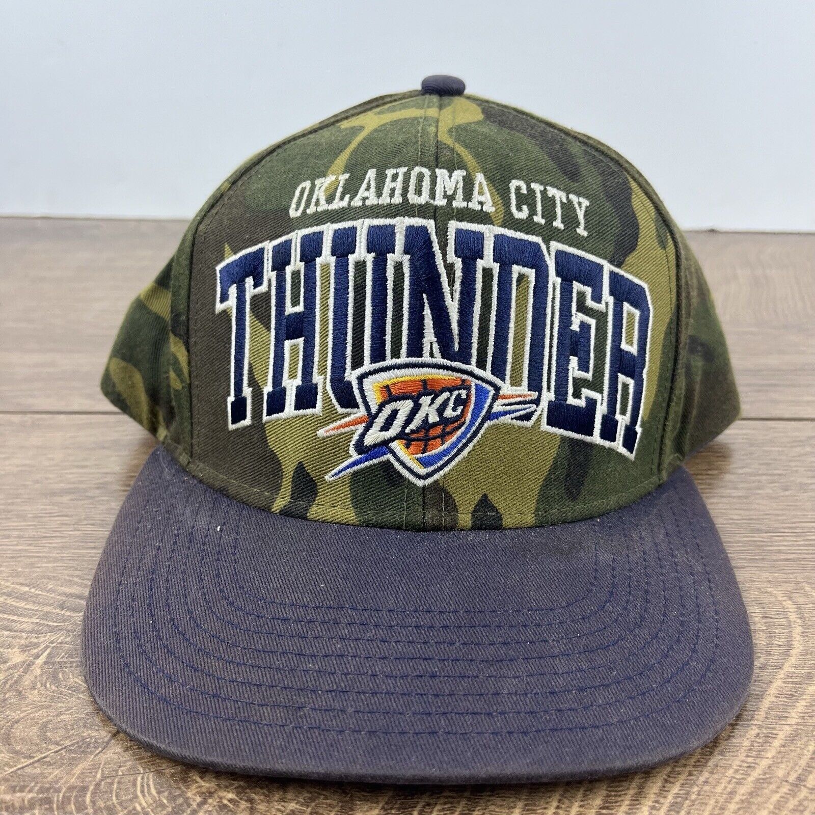 Adidas Oklahoma City Thunder Snapback Hat Camo Green Hat Adjustable Size ONE SIZE - 3 Thumbnail