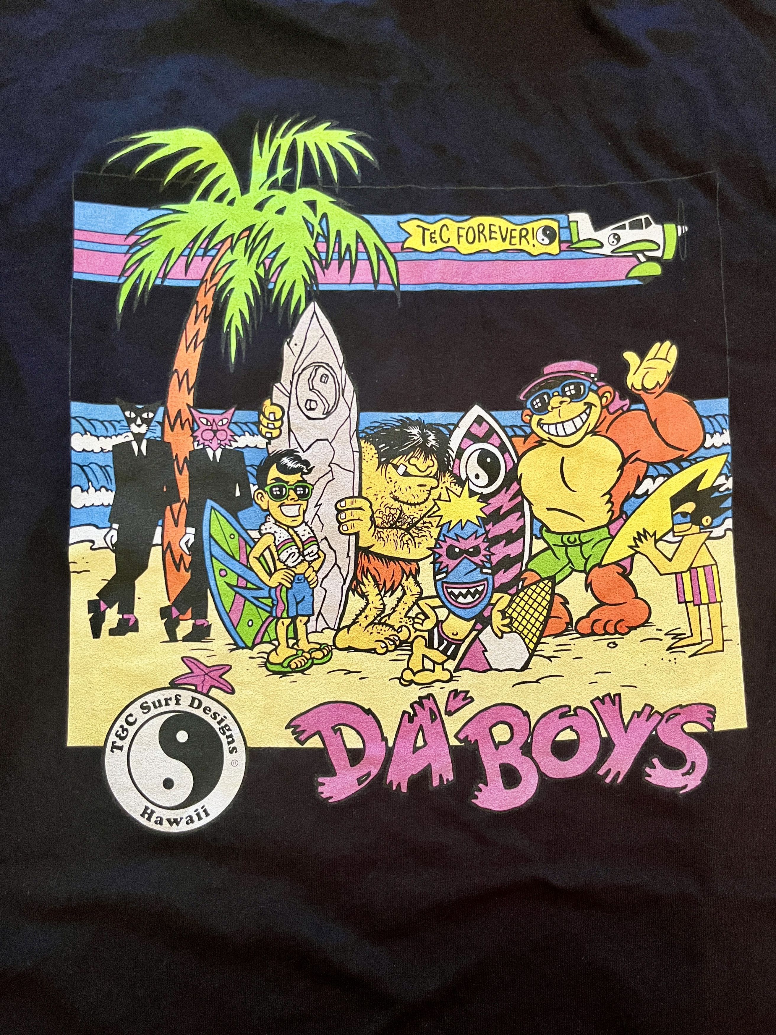 Vintage T&C Surf Designs Hawaii Da Boys Graphic Tee 5XL Size US XXL / EU 58 / 5 - 1 Thumbnail