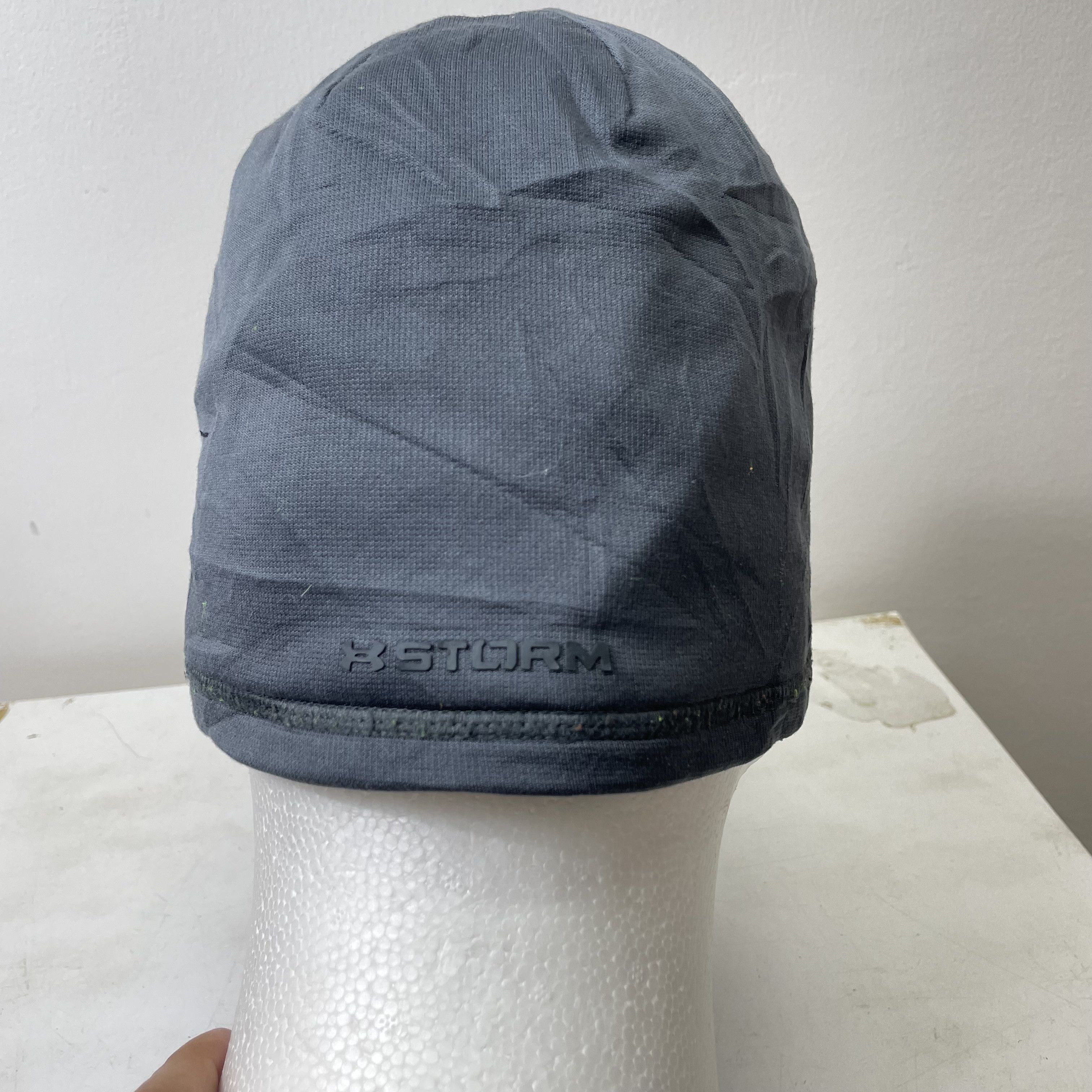 Under Armour ⭐️SALE⭐️ UNDER ARMOUR SPORT STRECTH BEANIE Size ONE SIZE - 4 Thumbnail