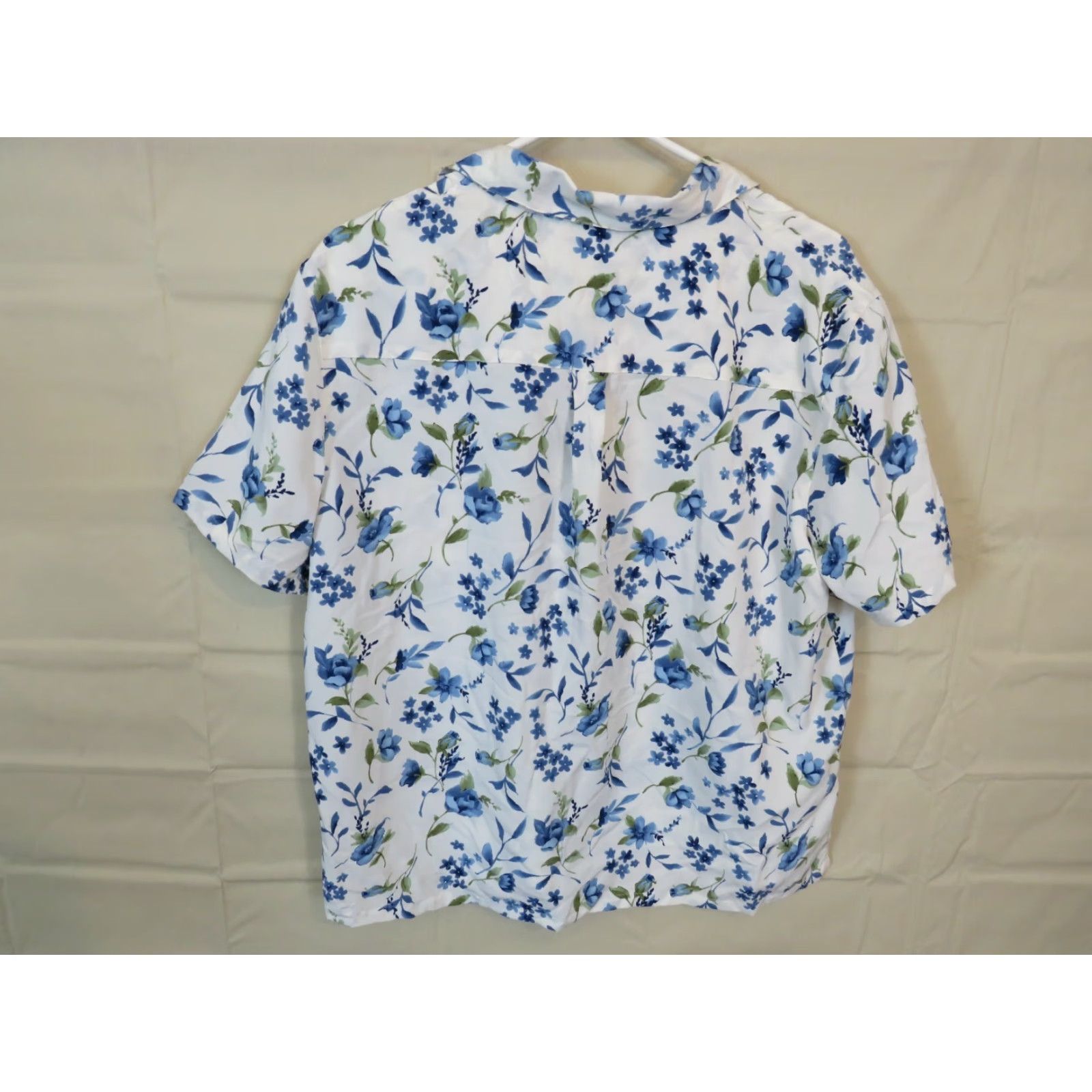 Vintage VINTAGE Jaclyn Smith Shirt Blue White Floral Large Adult Regular NOS Size L / US 10 / IT 46 - 4 Thumbnail