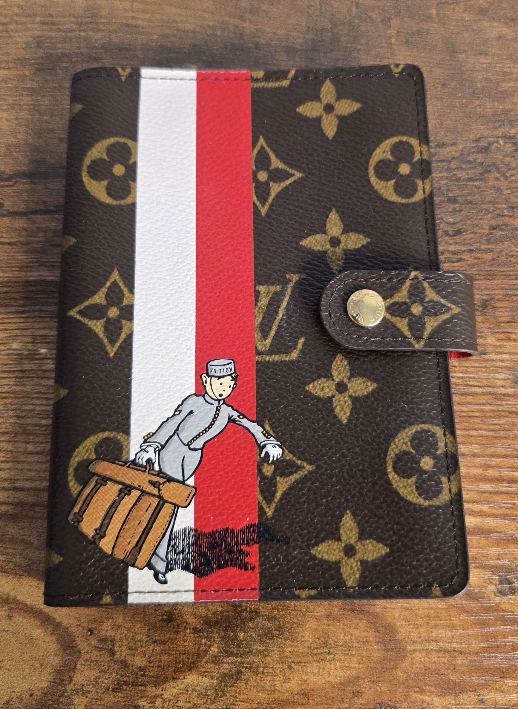 Louis Vuitton Louos Vuitton Size ONE SIZE - 1 Thumbnail