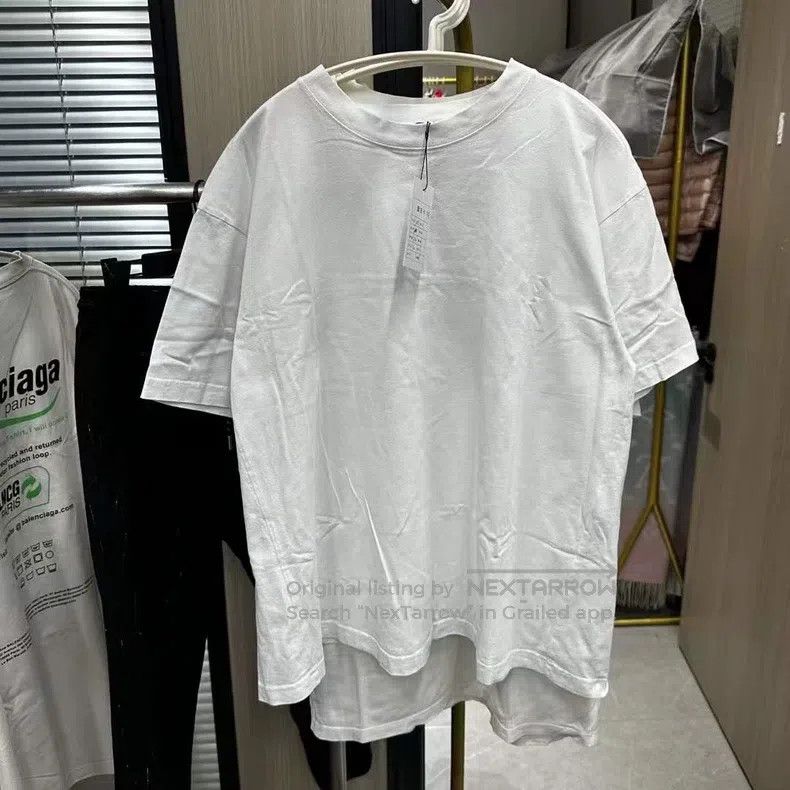 Balenciaga Balenciaga Back Logo Short Sleeve T-Shirt M Size Size US M / EU 48-50 / 2 - 1 Thumbnail