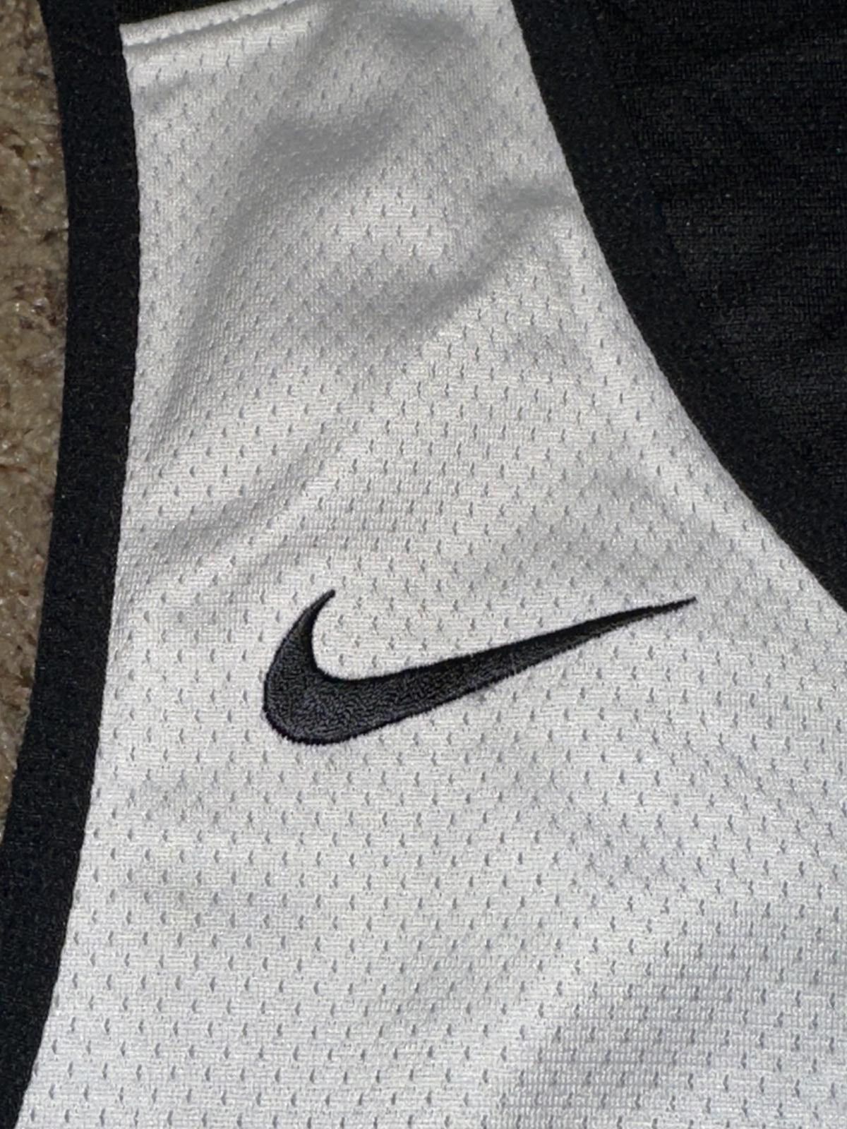 Nike Nike Men’s Reversible Basketball Game Black/White Jersey Size US L / EU 52-54 / 3 - 3 Thumbnail