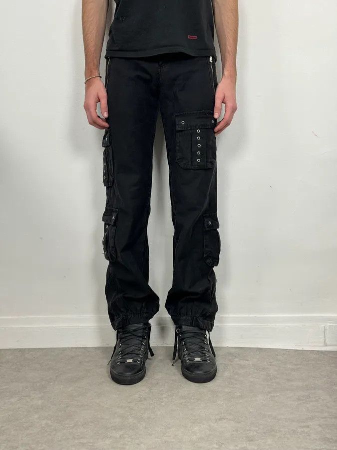 Dolce & Gabbana AW2003 Dolce & Gabbana Eyelet Black Cargo Pants Size US 39 - 2 Thumbnail