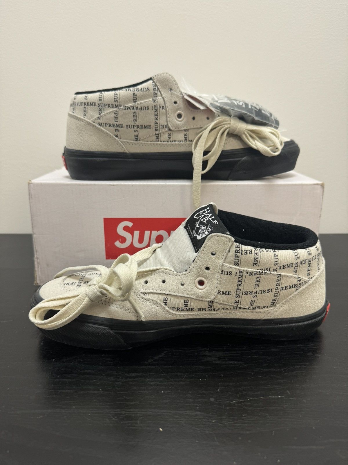 Vans Vans half cab supreme grid white Size US 6.5 / EU 39-40 - 2 Thumbnail