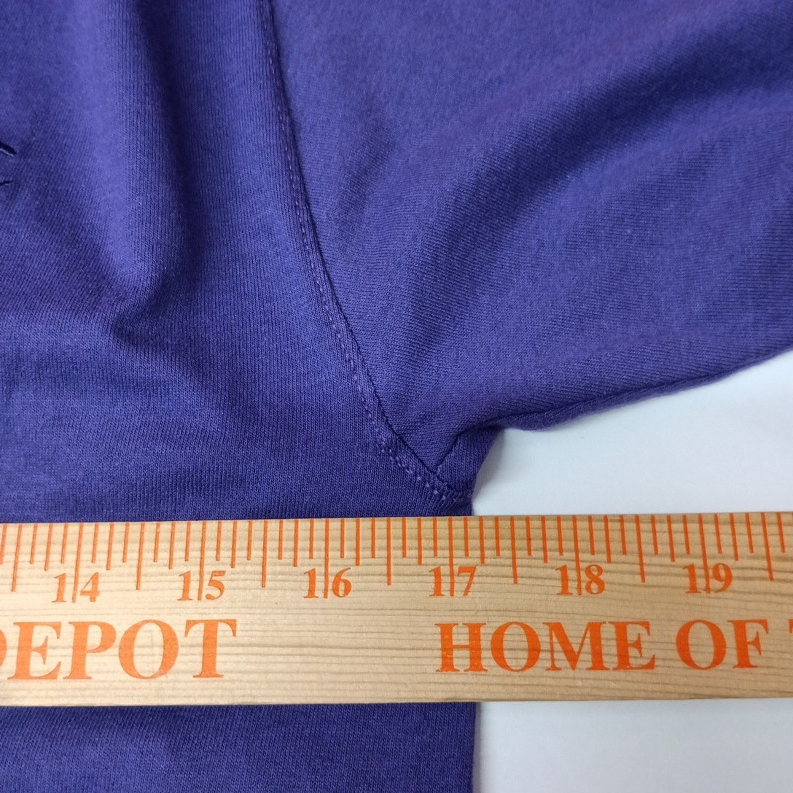Champion Champion T-Shirt Mens S Purple Embroidered Logo Short Sleeve Size US S / EU 44-46 / 1 - 4 Thumbnail