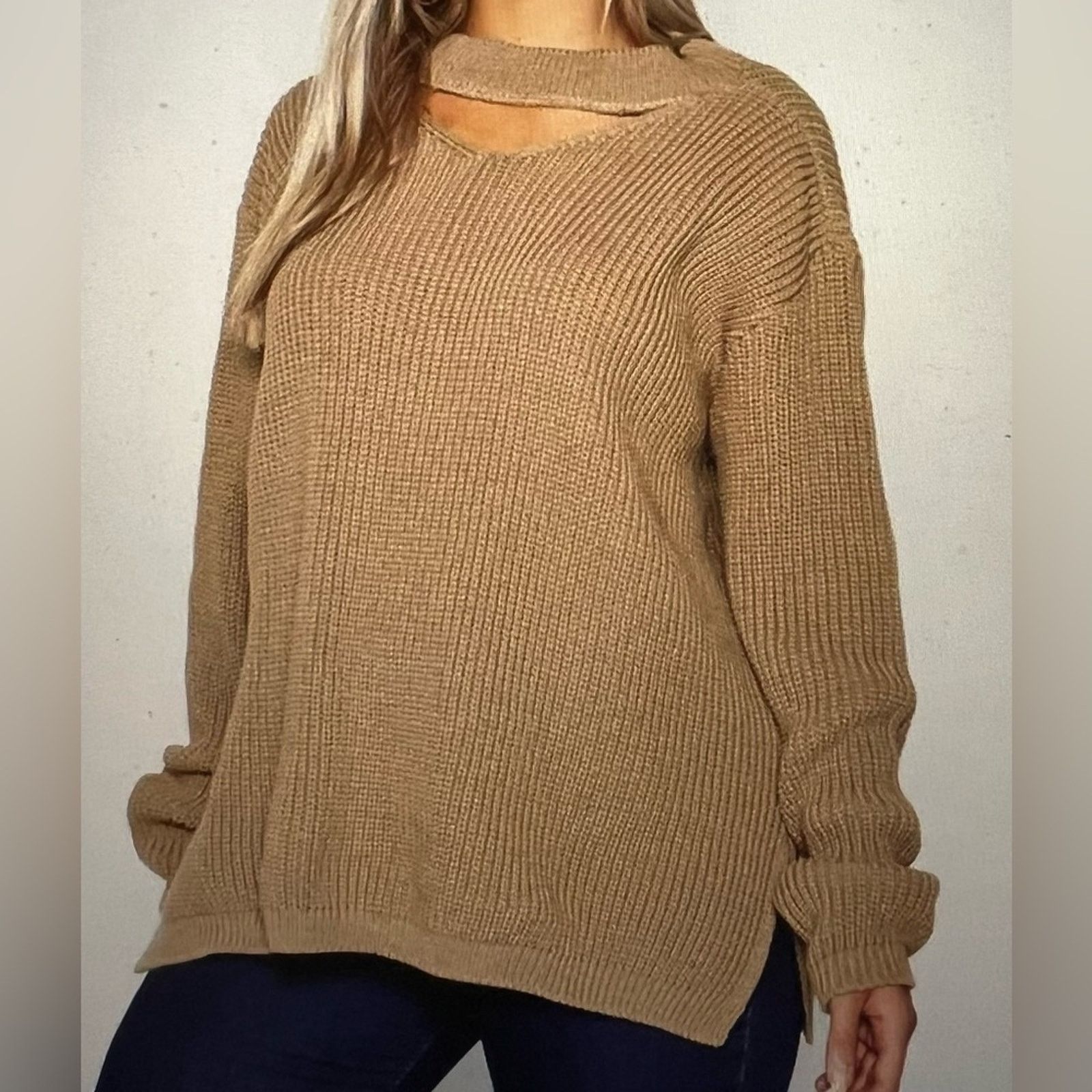 & Other Stories BOOHOO PLUS CHOKER SIDE SPLIT SWEATER Sz 12 Size XL / US 12-14 / IT 48-50 - 1 Thumbnail
