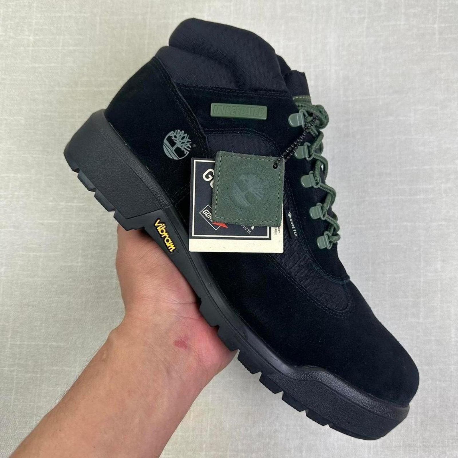 Timberland 🖤 Undefeated x Timberland Field Boot GTX Black Suede 9W Size US 9 / IT 39 - 2 Thumbnail