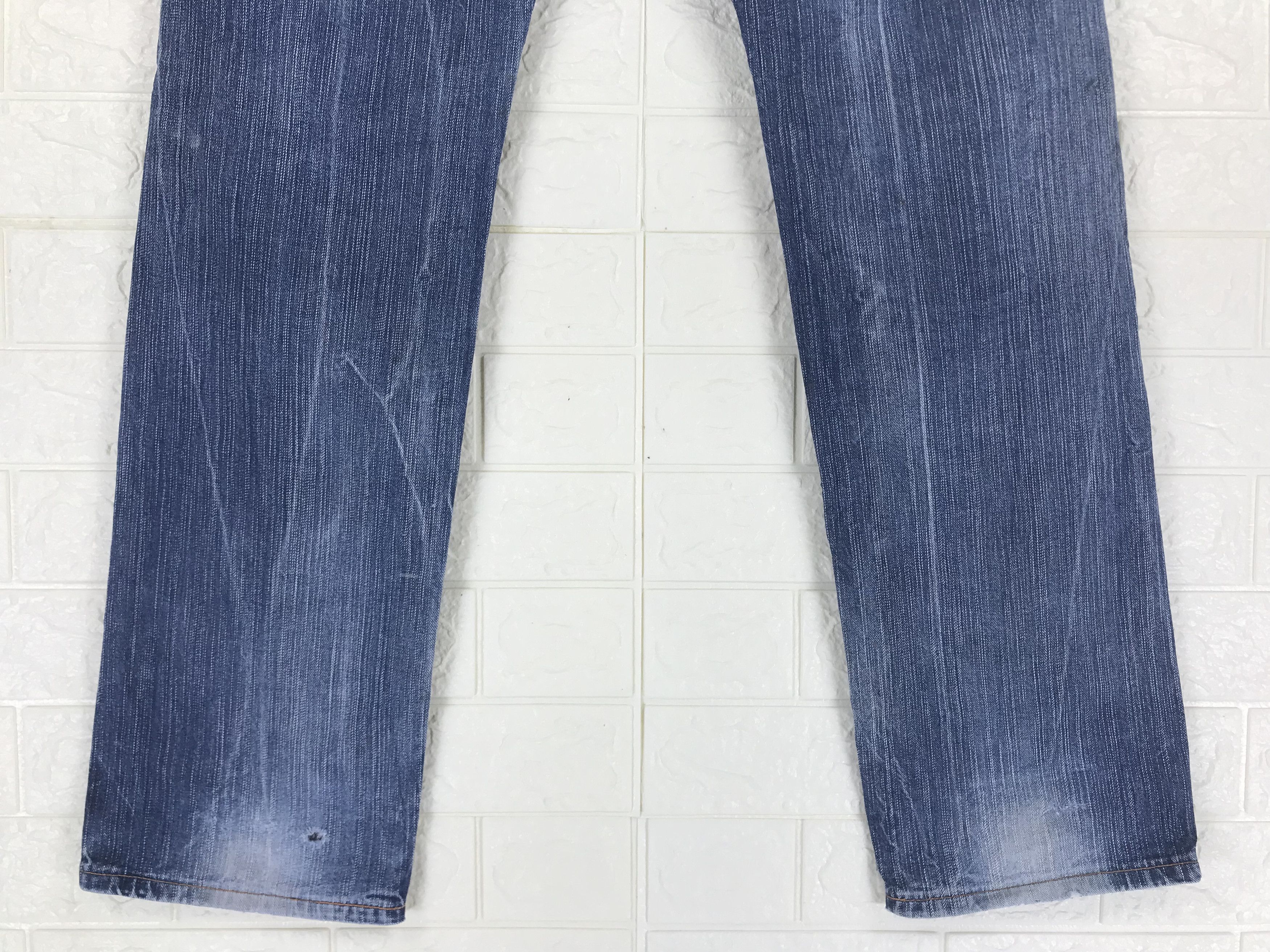 Edwin Vintage Edwin 403 XVS Faded Blue Jeans Distressed Denim Size US 32 / EU 48 - 8 Thumbnail