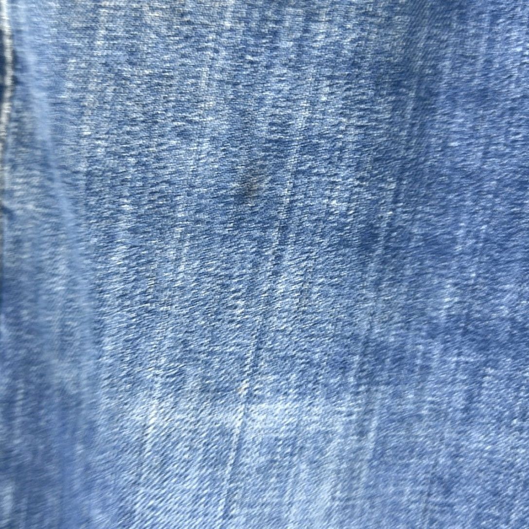 Levi's Levi’s 511 Mens Straight Leg Jeans size 32x36 SPOTS Blue Jeans Men Regular Inseam 36” Straight Leg Levi’s 511 Mens SPOTS on the front of the jeans. Size US 32 / EU 48 - 4 Thumbnail