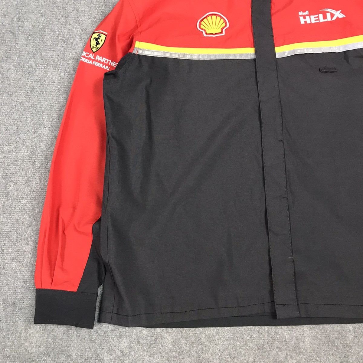 Gear for Sports SHELL HELIX OIL BRAND RACING UNIFORM JAPAN BUTTON UP SHIRT Size US L / EU 52-54 / 3 - 3 Thumbnail
