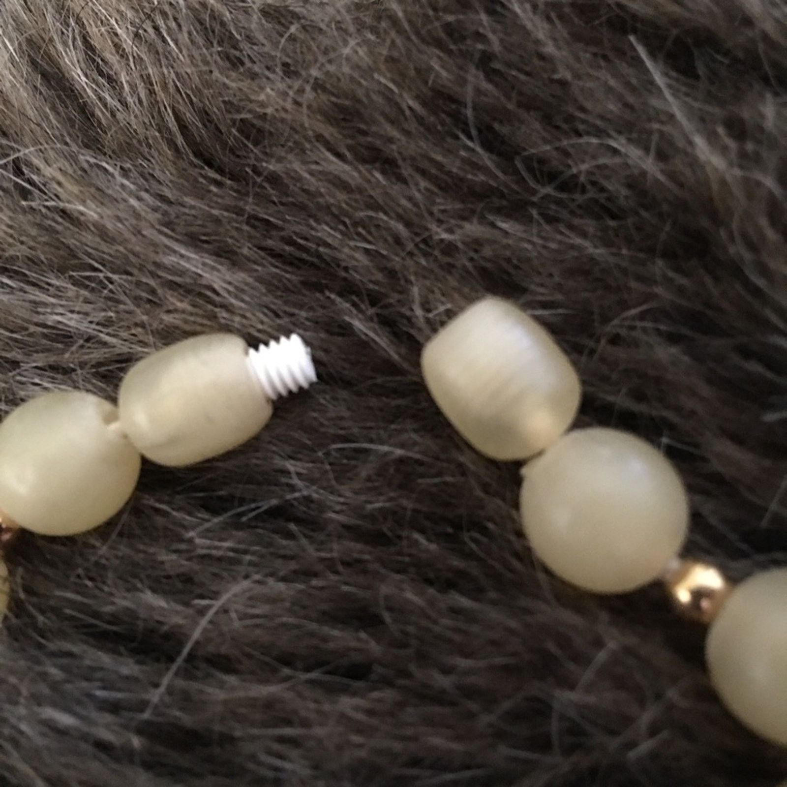 Vintage Vintage golden lucite bead long necklace Size ONE SIZE - 7 Thumbnail