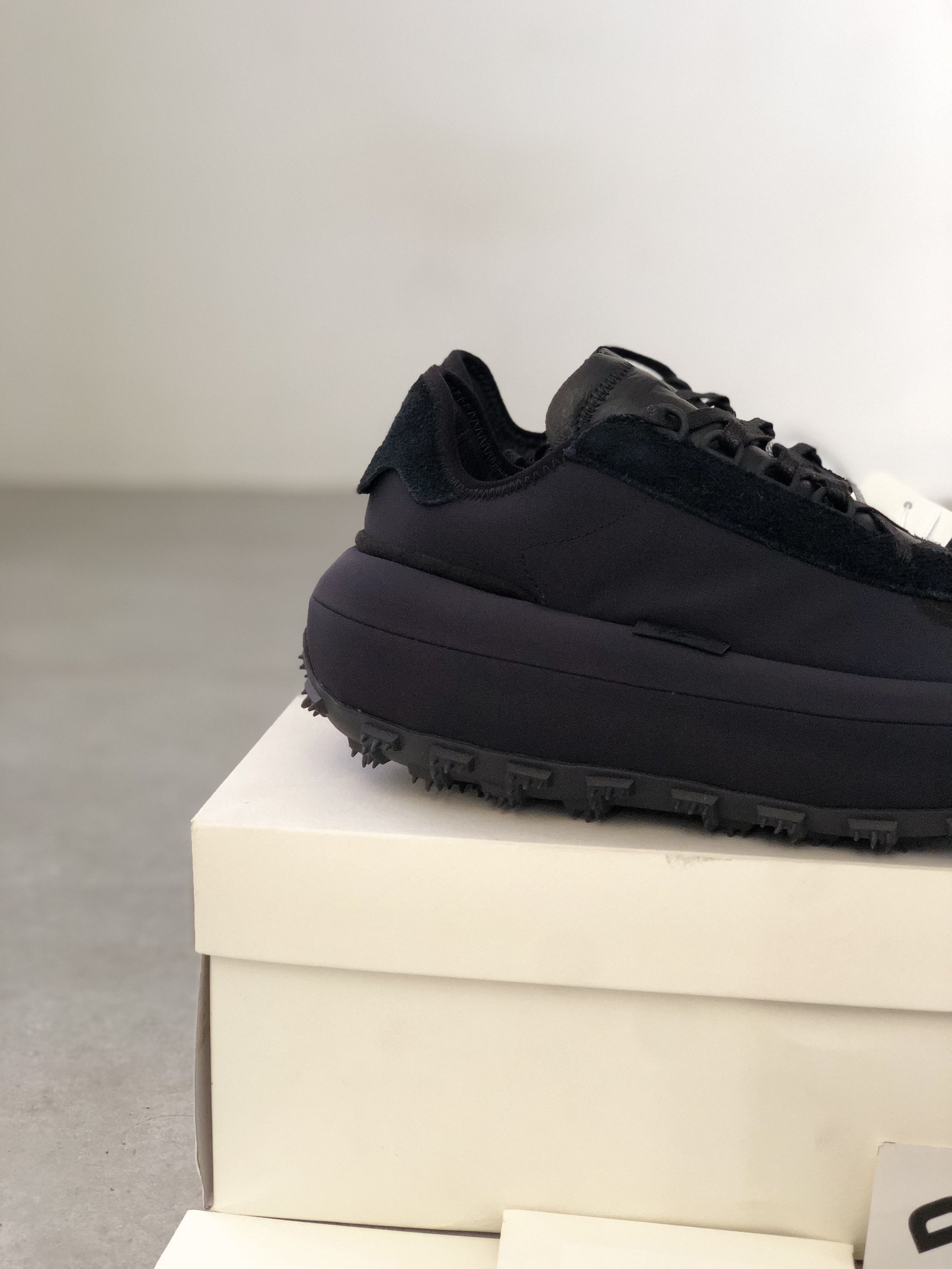 Yohji Yamamoto adidas Y-3 Makura Size US 10 / EU 43 - 11 Thumbnail
