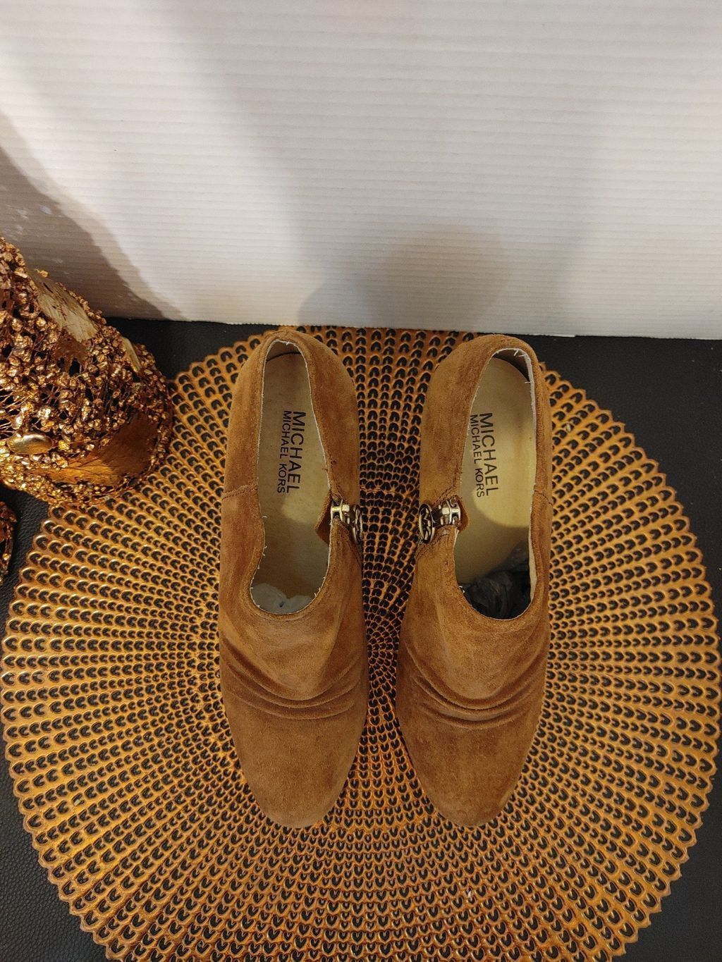 Michael Kors Michael Kors Suede Booties Size 7.5 Size US 7.5 / IT 37.5 - 2 Thumbnail
