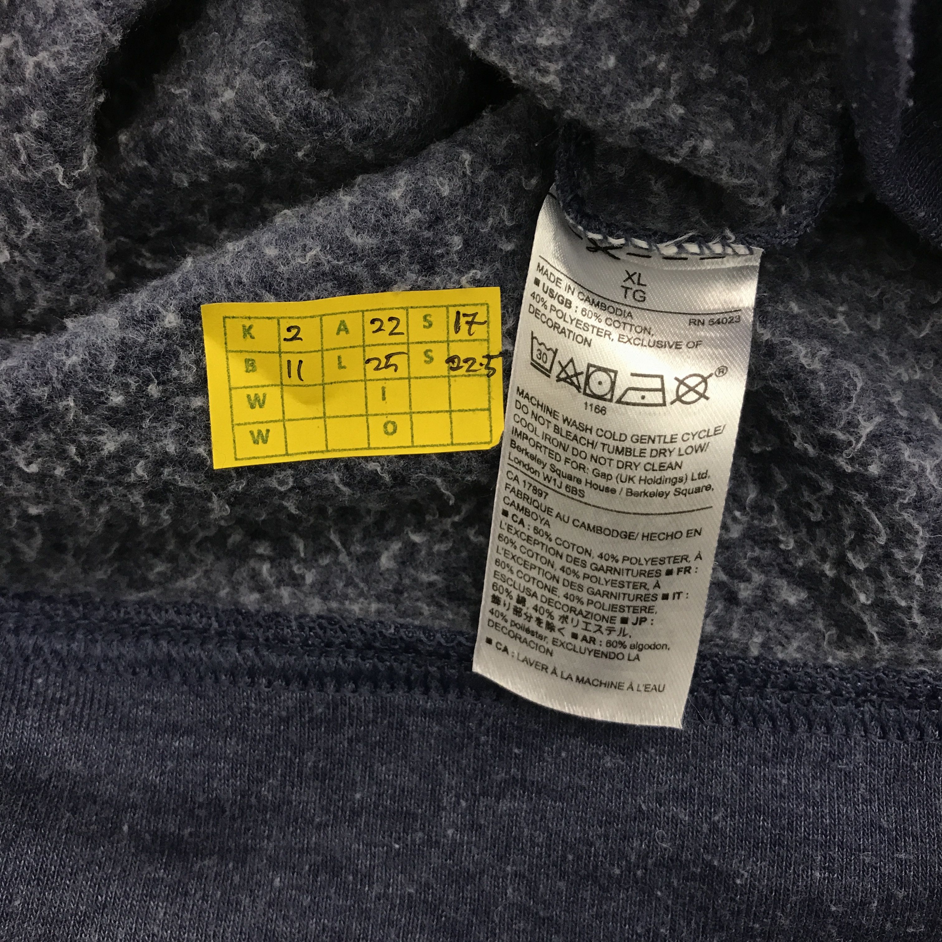 Gap Gap Logo American design sweatshirts Size US L / EU 52-54 / 3 - 8 Thumbnail