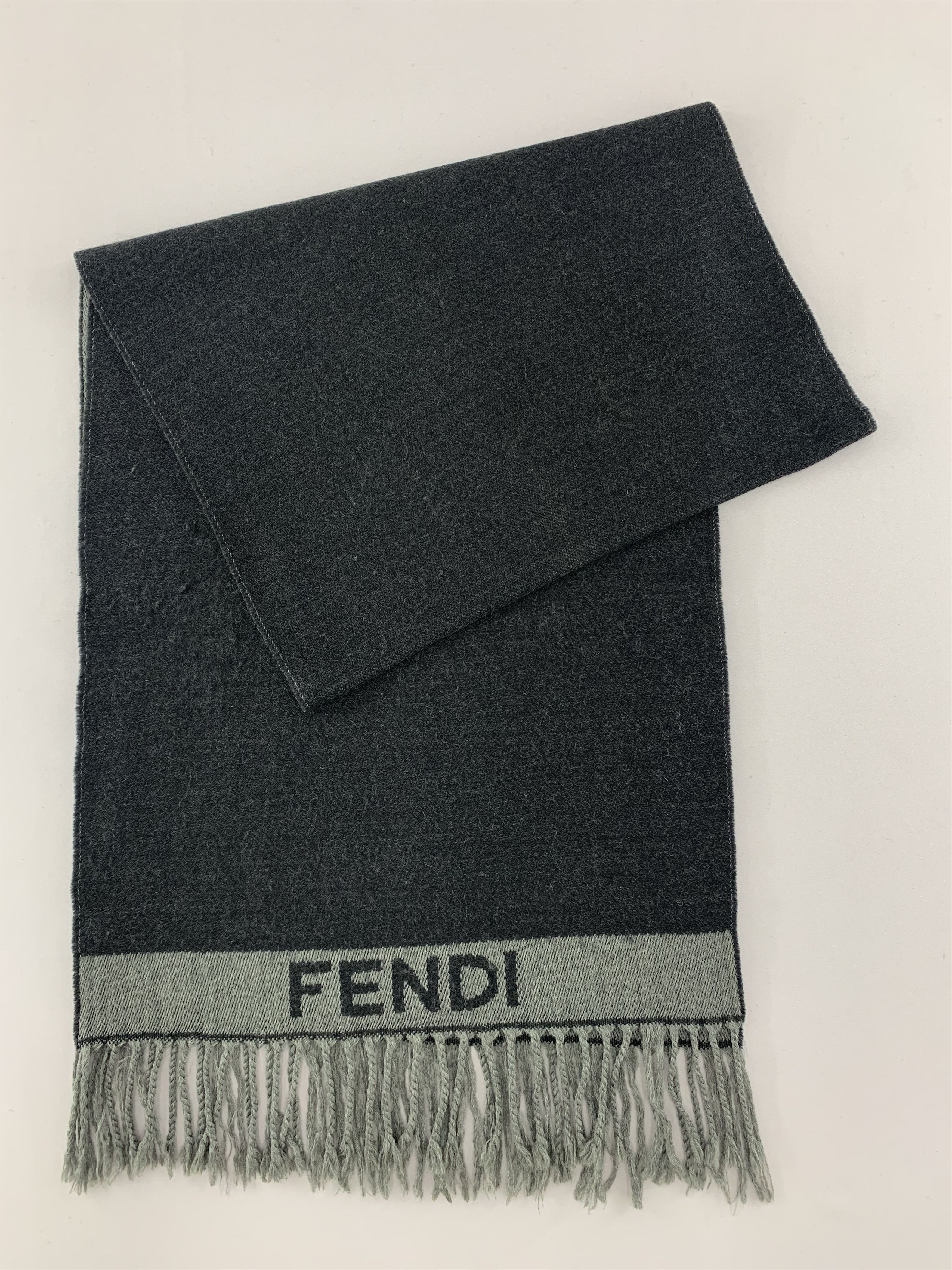 Fendi Fendi Scarf Wool Muffler Neck Wrap BL5081 Size ONE SIZE - 2 Thumbnail