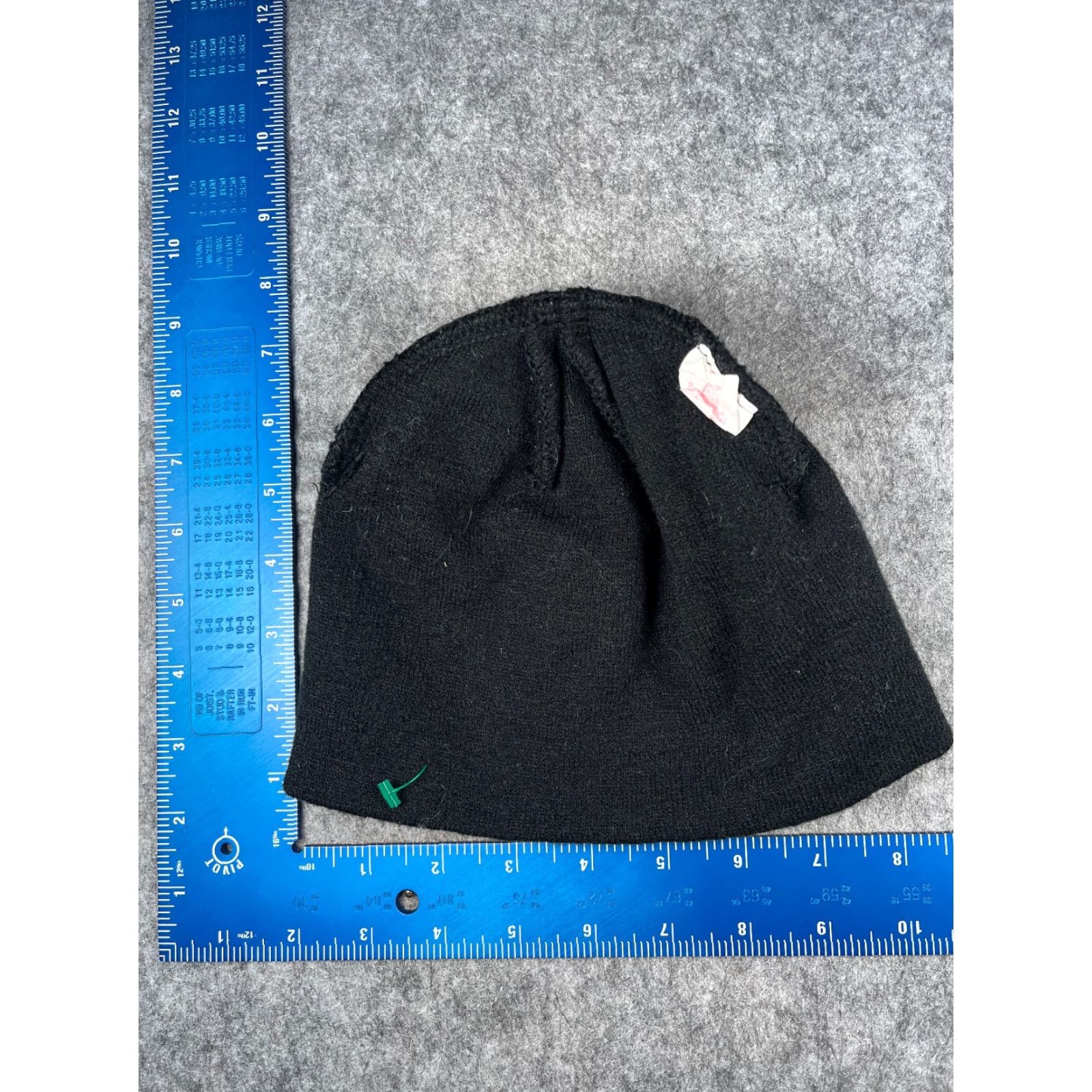 Vintage Xhilaration Beanie Toque Adult One Size Black Knit Acrylic Blend Outdoors Adults Beanie Black Knit Xhilaration Outdoor Beanie Mens Womens Girls 2020s Size ONE SIZE - 4 Thumbnail