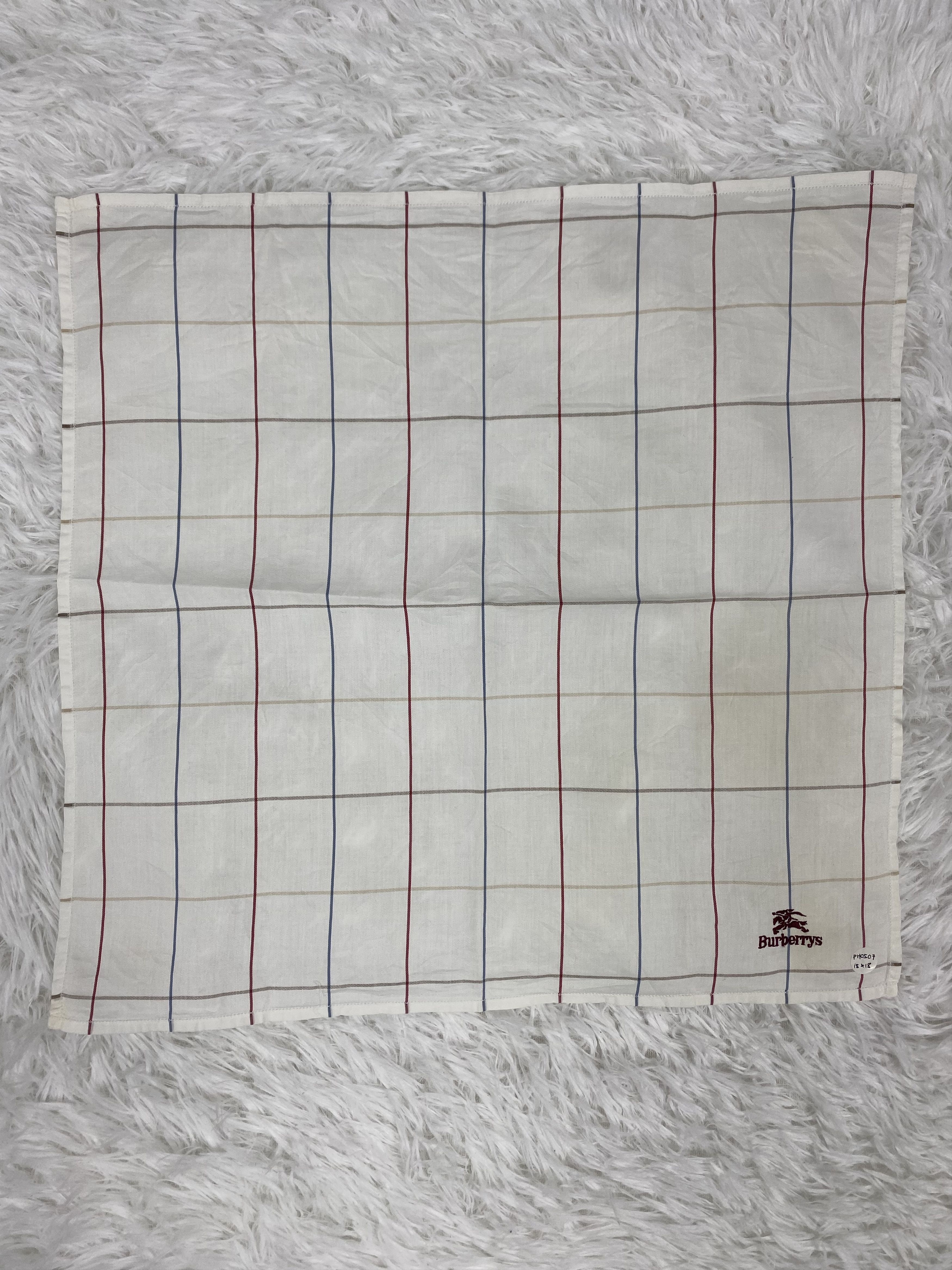 Burberry Vintage Burberry Handkerchief Neckerchief PH0507 Size ONE SIZE - 3 Thumbnail