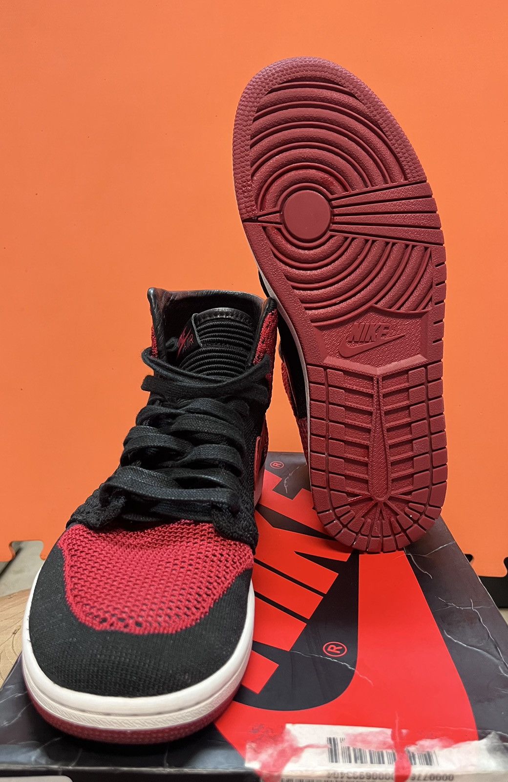 Jordan Brand Jordan 1 Flyknit Bred 2017 Size US 9 / EU 42 - 5 Thumbnail