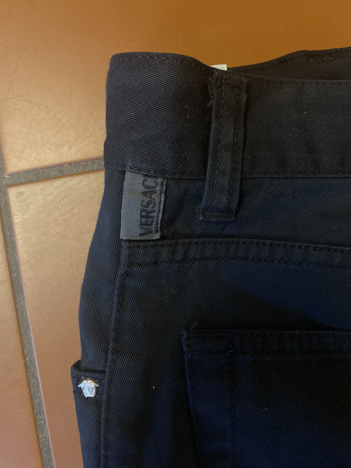 Versace × Versace Jeans Couture × Vintage Versace Jeans couture vintage Size US 34 / EU 50 - 11 Thumbnail