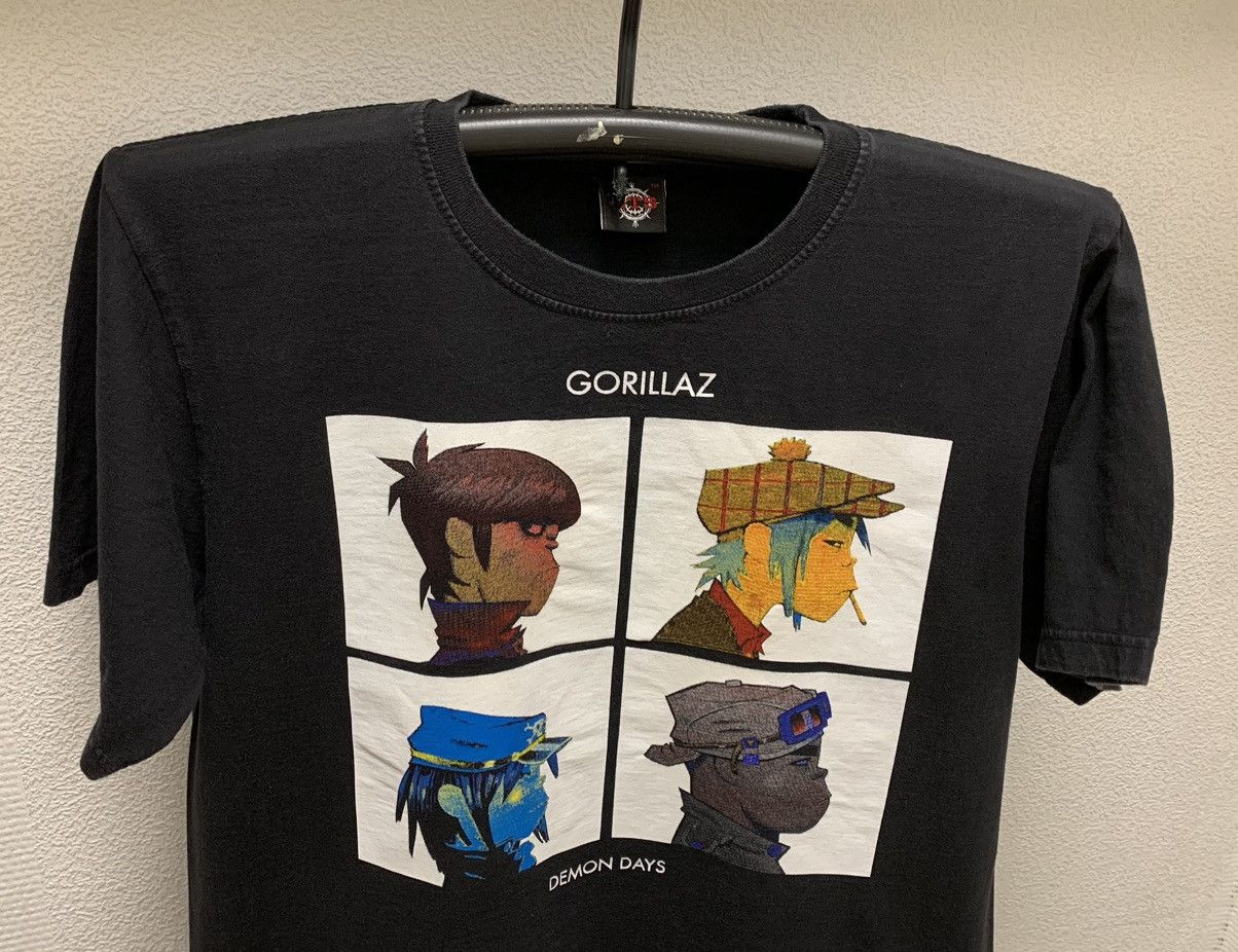 Band Tees Gorillaz Demon Days vintage band rock t-shirt L sz madeinusa Size US L / EU 52-54 / 3 - 4 Thumbnail