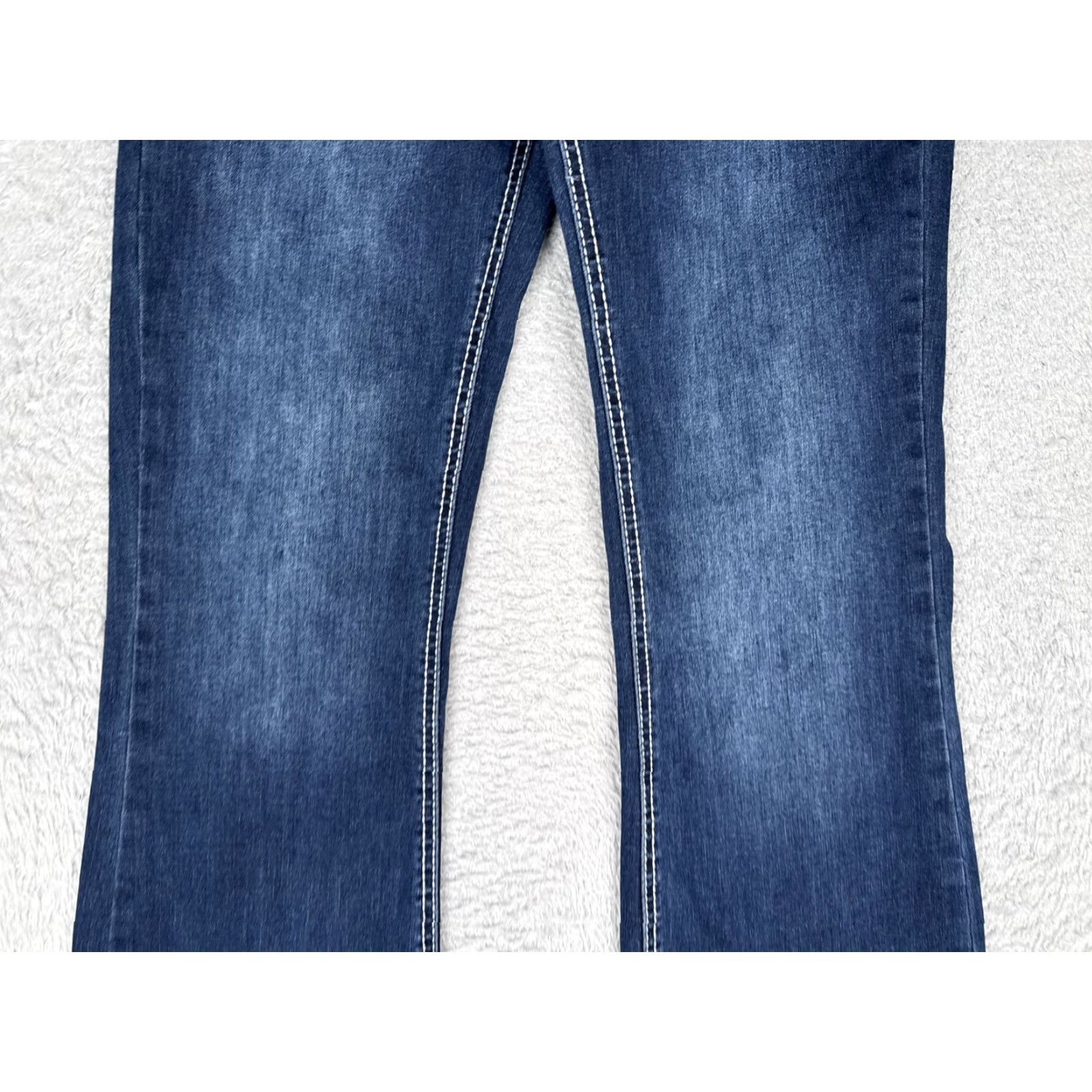 Vintage Disclosure Bootcut Jeans Juniors 7/28 Blue Medium Wash Low Rise Stretch 26x29 Size 28" / US 6 / IT 42 - 3 Thumbnail
