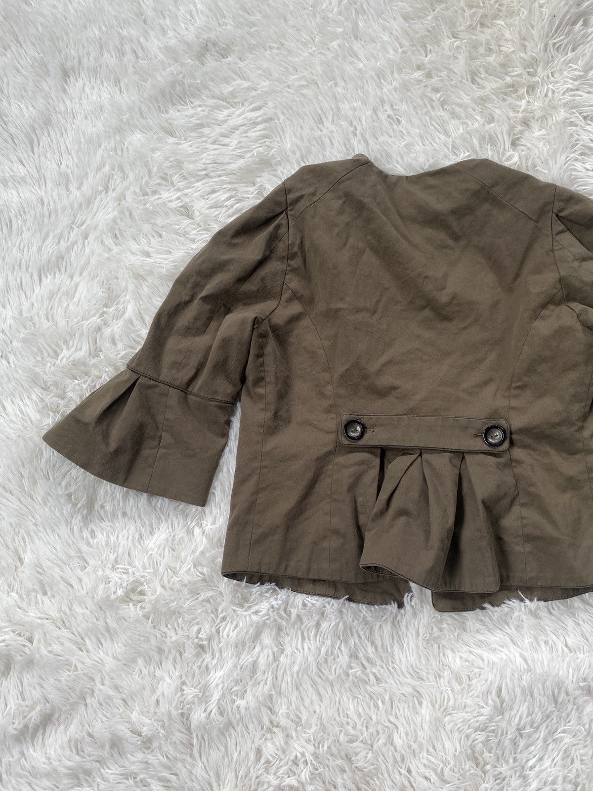 Fendi 🔥BINDING NOW🔥 Fendi women blazer jacket Size XS / US 0-2 / IT 36-38 - 10 Thumbnail