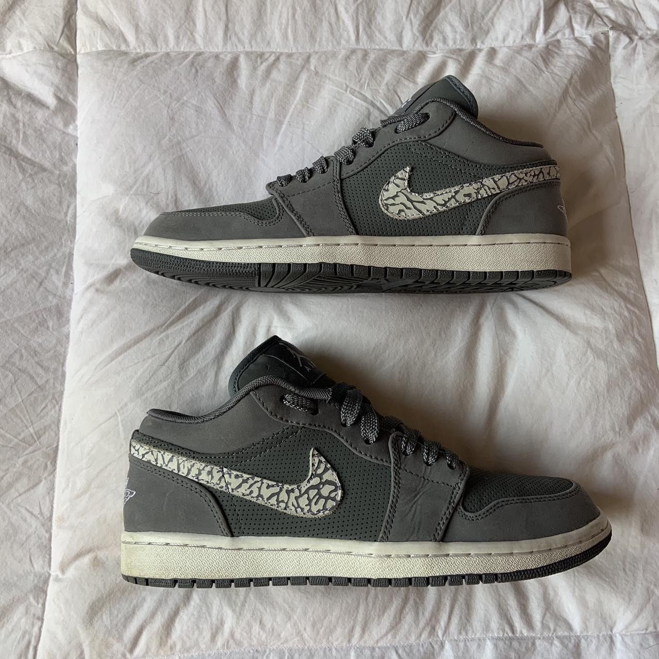 Jordan Brand Air Jordan 1 Low Phat Cool Grey Size US 8.5 / EU 41-42 - 1 Thumbnail
