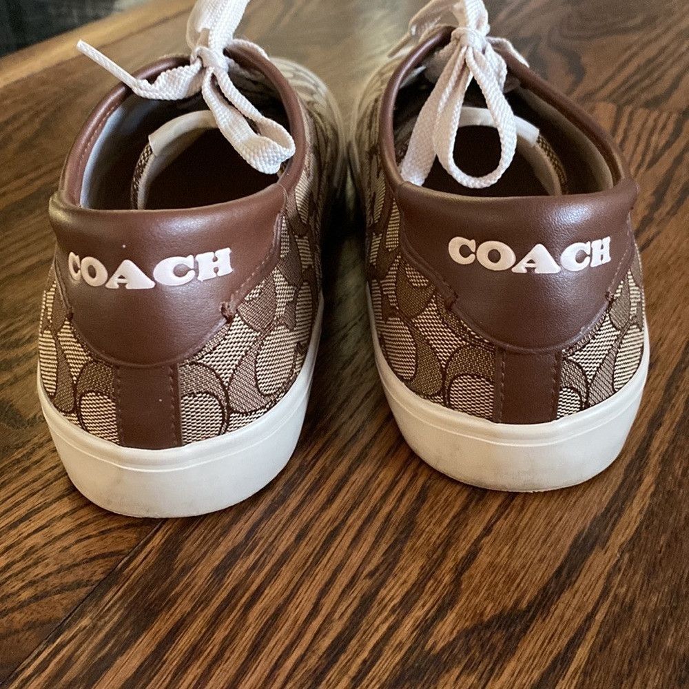 Coach COACH Women’s 9.5 Normal Citysole Skate Sneaker Logo Patter Size US 9.5 / IT 39.5 - 9 Thumbnail