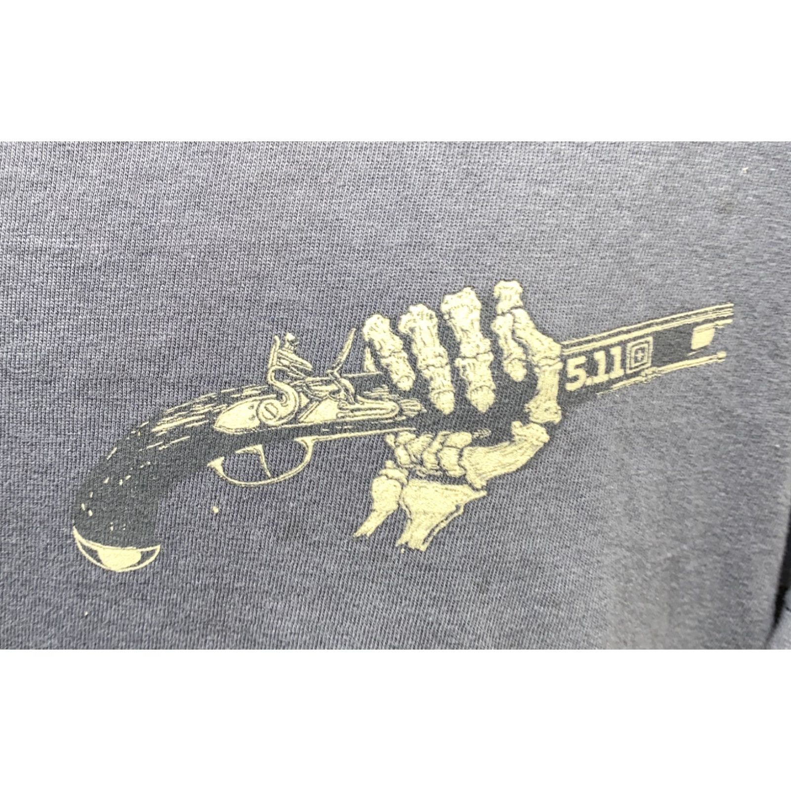 Vintage 5.11 Tactical Men’s T-Shirt Gray Guns 2nd Amendment Short Sleeve Size L Size US L / EU 52-54 / 3 - 3 Thumbnail