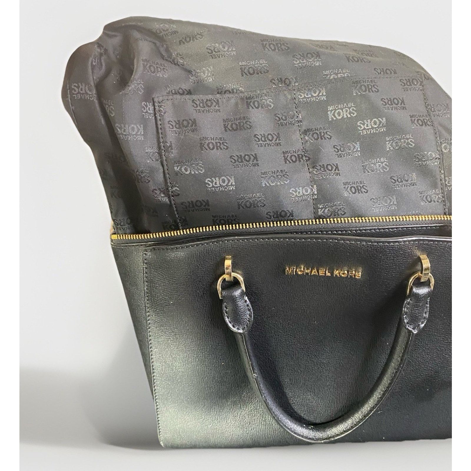 Michael Kors MICHAEL MICHAEL KORS ELLIS BLACK LEATHER CROSSBODY SHOULDER Size ONE SIZE - 7 Thumbnail