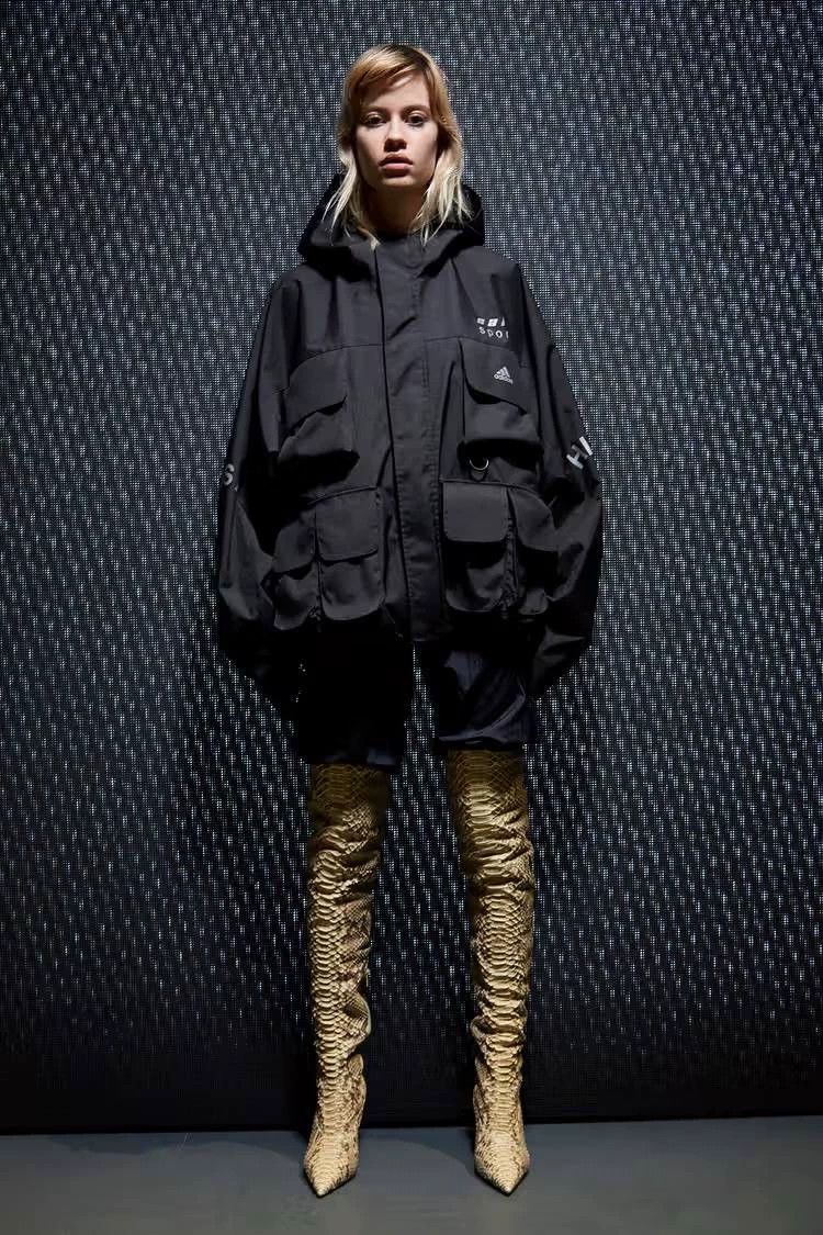 Yeezy Yeezy Season 5 Calabasas Lost Hills Multi-Pocket Jacket L Size US L / EU 52-54 / 3 - 9 Thumbnail