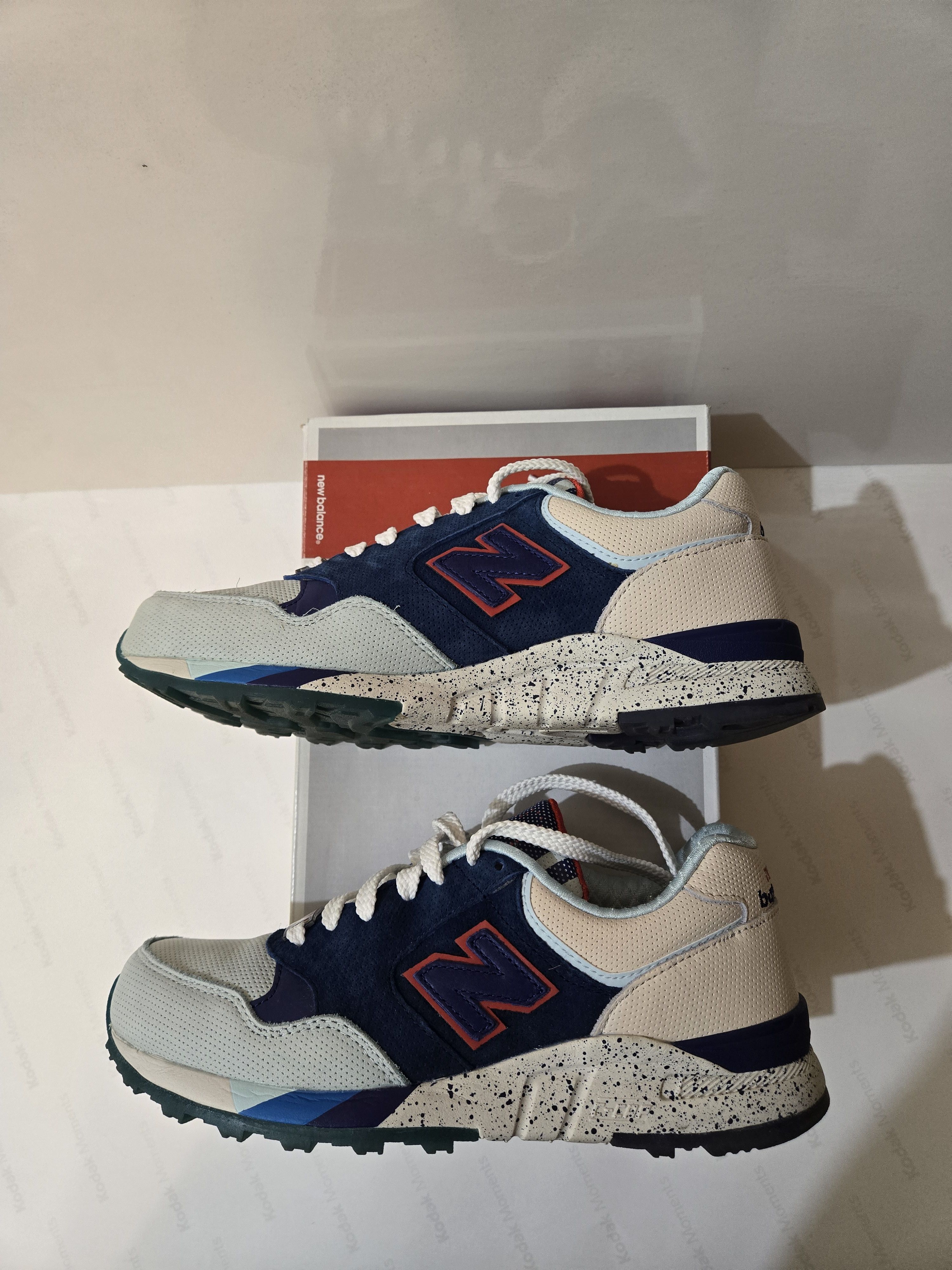 New Balance × Ronnie Fieg NEW BALANCE 850 RONNIE FIEG BROOKLN BRIDGE Size US 7.5 / EU 40-41 - 2 Thumbnail