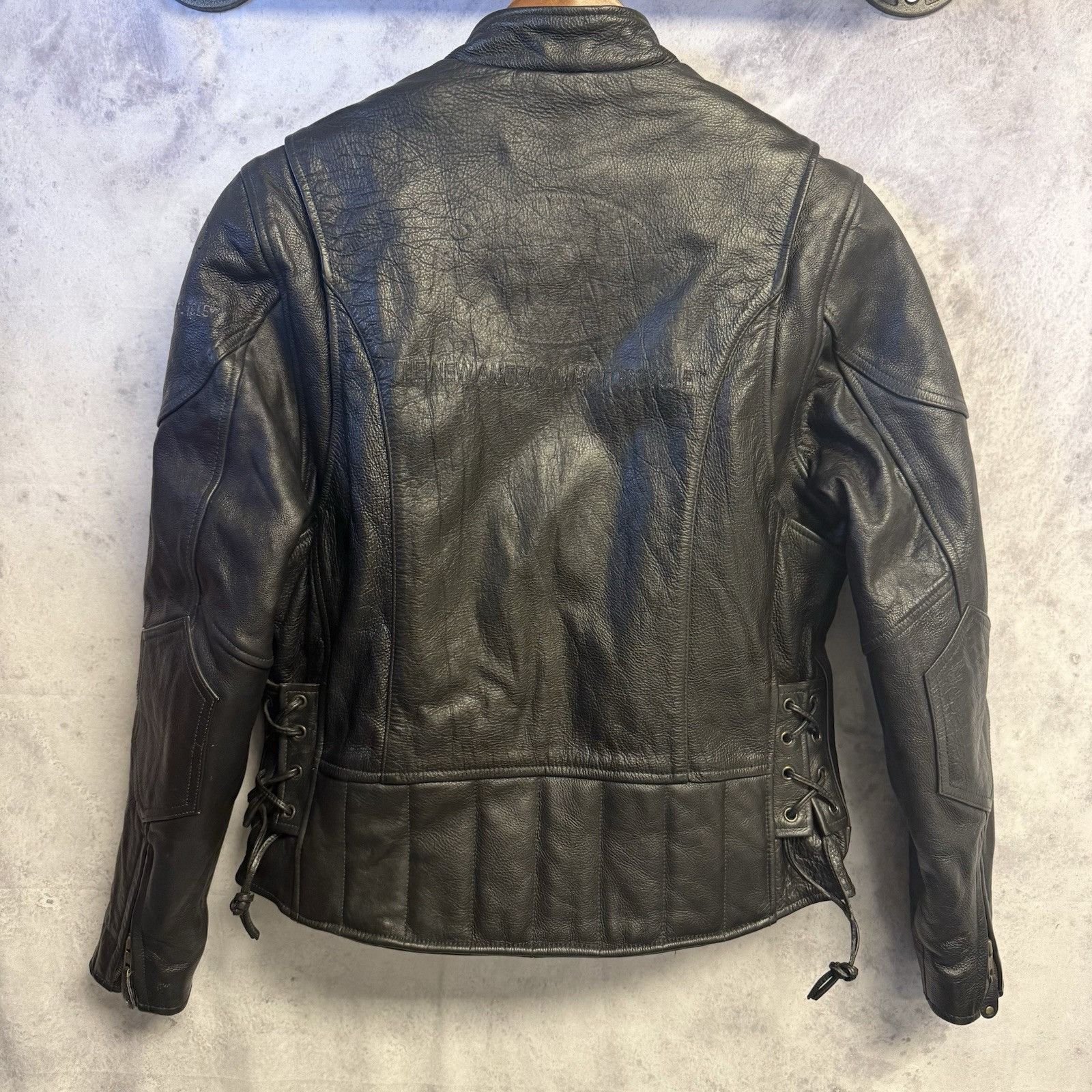 Victory Sportswear Victory Motorcycle Leather Jacket Adult Medium 19.5x23 Black Size US M / EU 48-50 / 2 - 2 Thumbnail