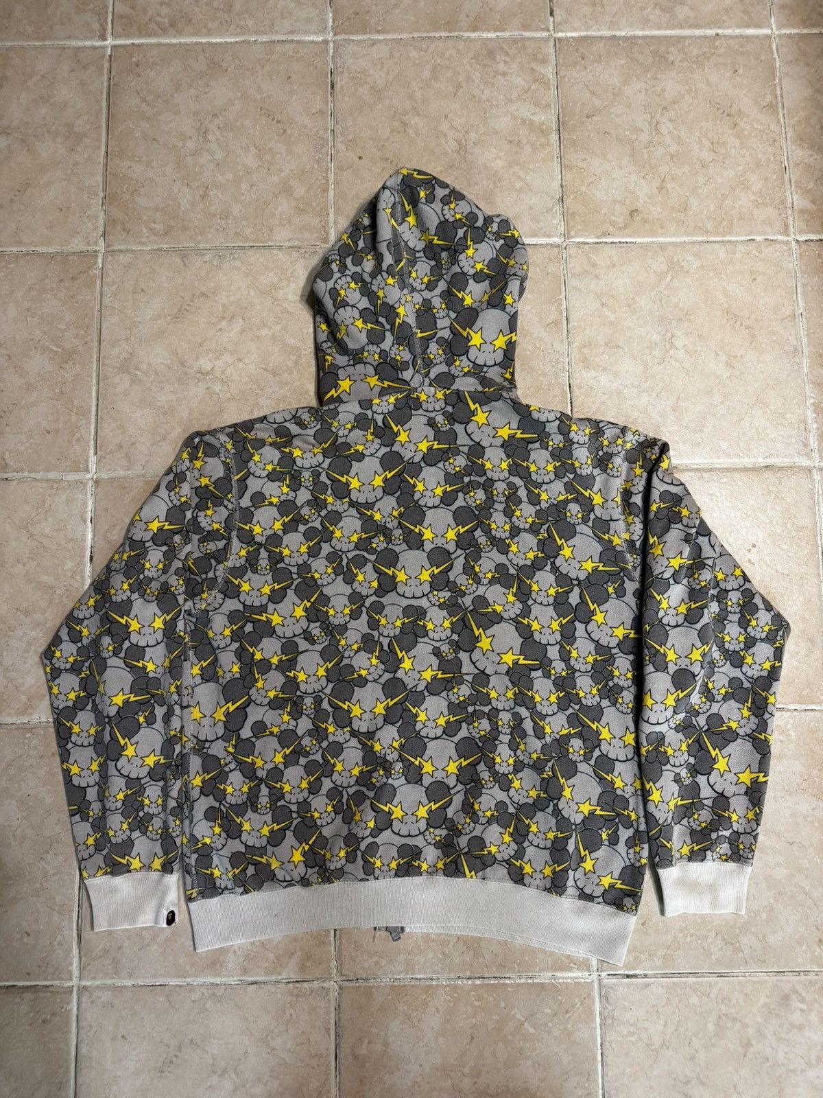 Bape × Kaws A BATHING APE X KAWS S/S 05 SKULLSTA FULL ZIP HOODIE 2005 Size US M / EU 48-50 / 2 - 2 Thumbnail