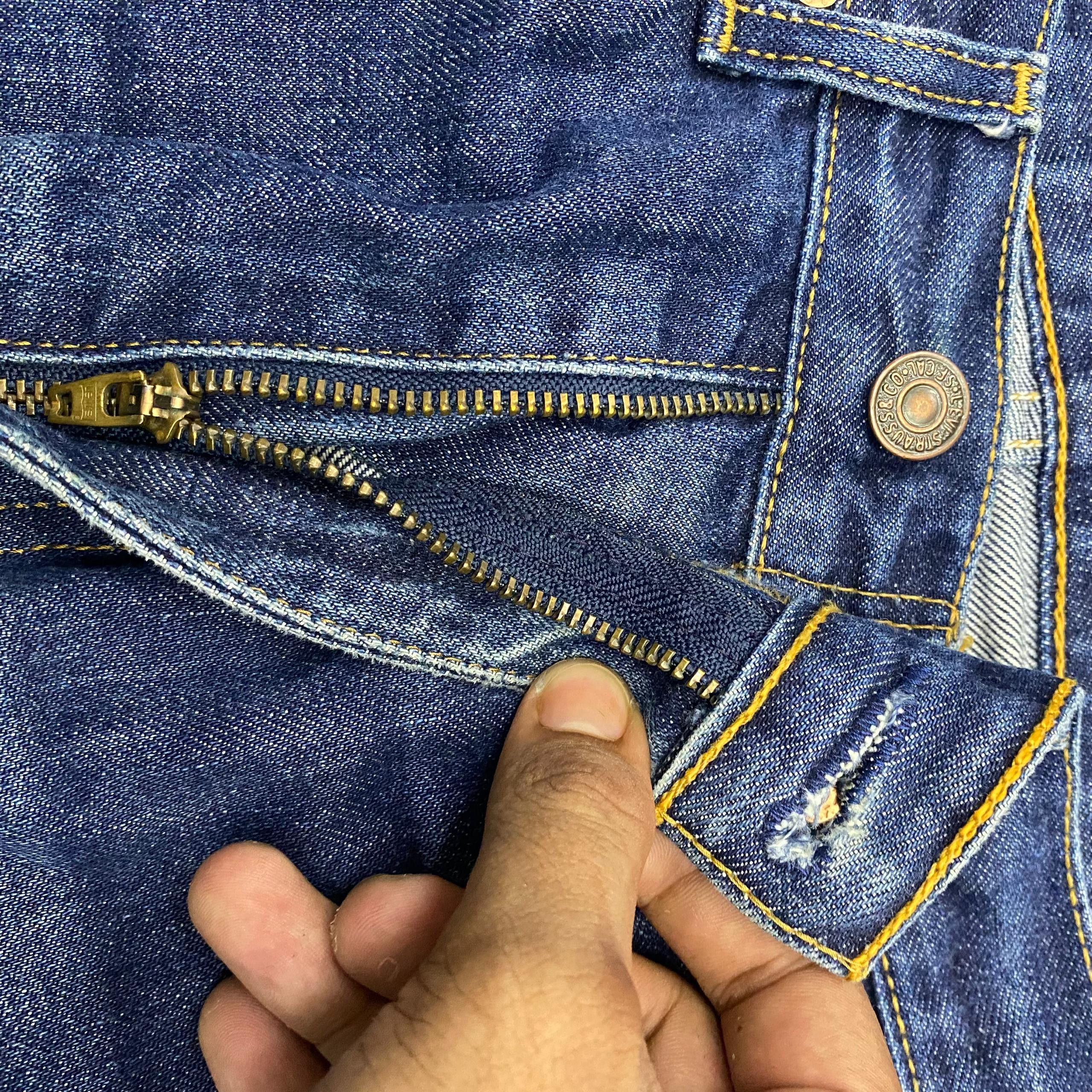 Levi's Vintage Levis 508 Distressed denim Kurt Cobain Style Size US 32 / EU 48 - 11 Thumbnail