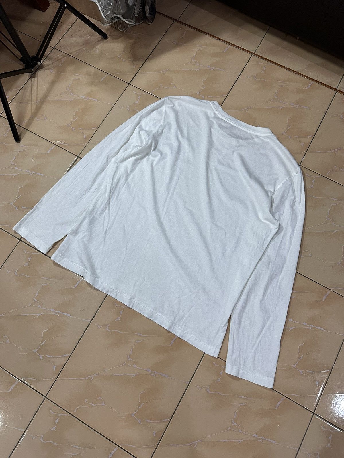 Louis Vuitton Louis Vuitton Long Sleeve Tshirt Size L / US 10 / IT 46 - 6 Thumbnail