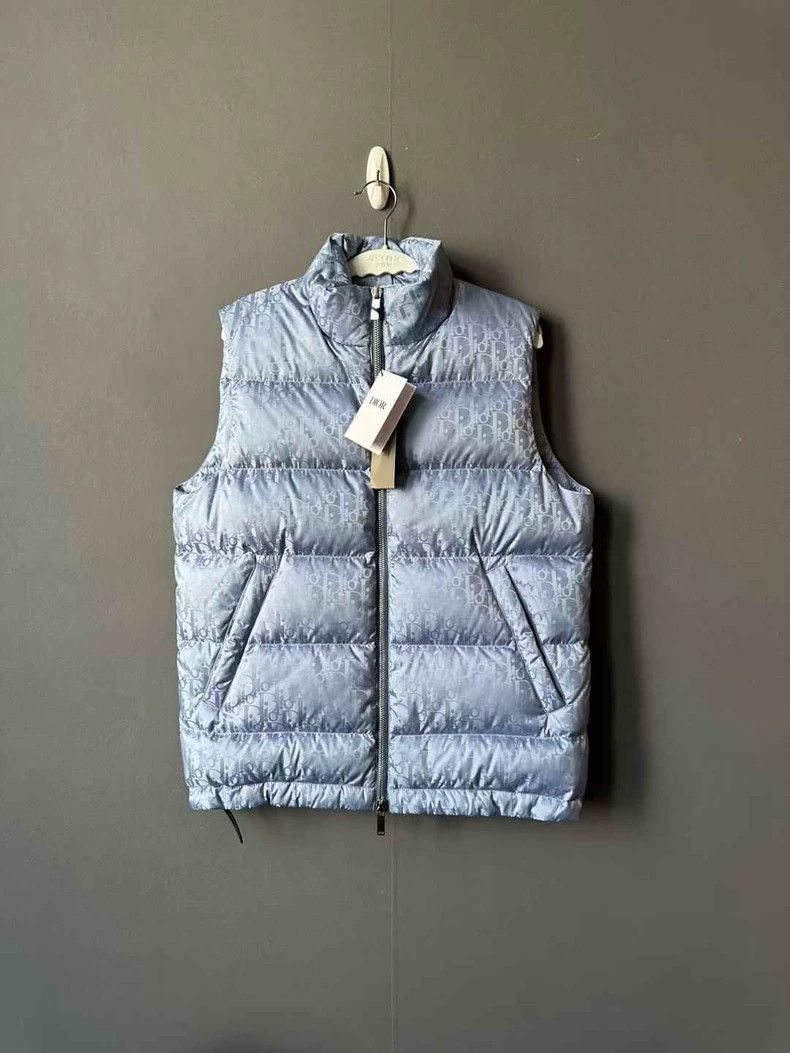 Dior Dior Glacier blue full print down vest 2501-Nextarrow Size US S / EU 44-46 / 1 - 1 Thumbnail