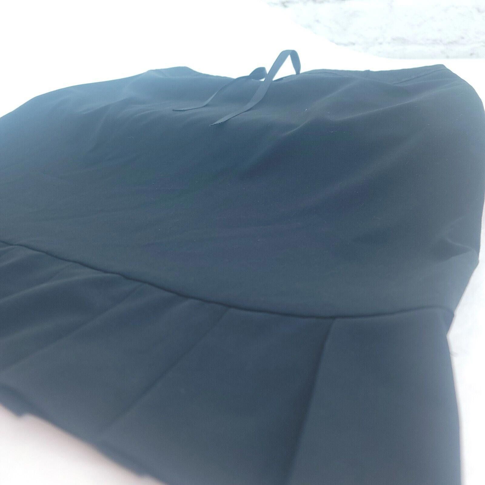 Designer Vintage CiZi Women's Size 12 Black Ruffle Hemline Skirt Size 34" / US 12 / IT 48 - 2 Thumbnail