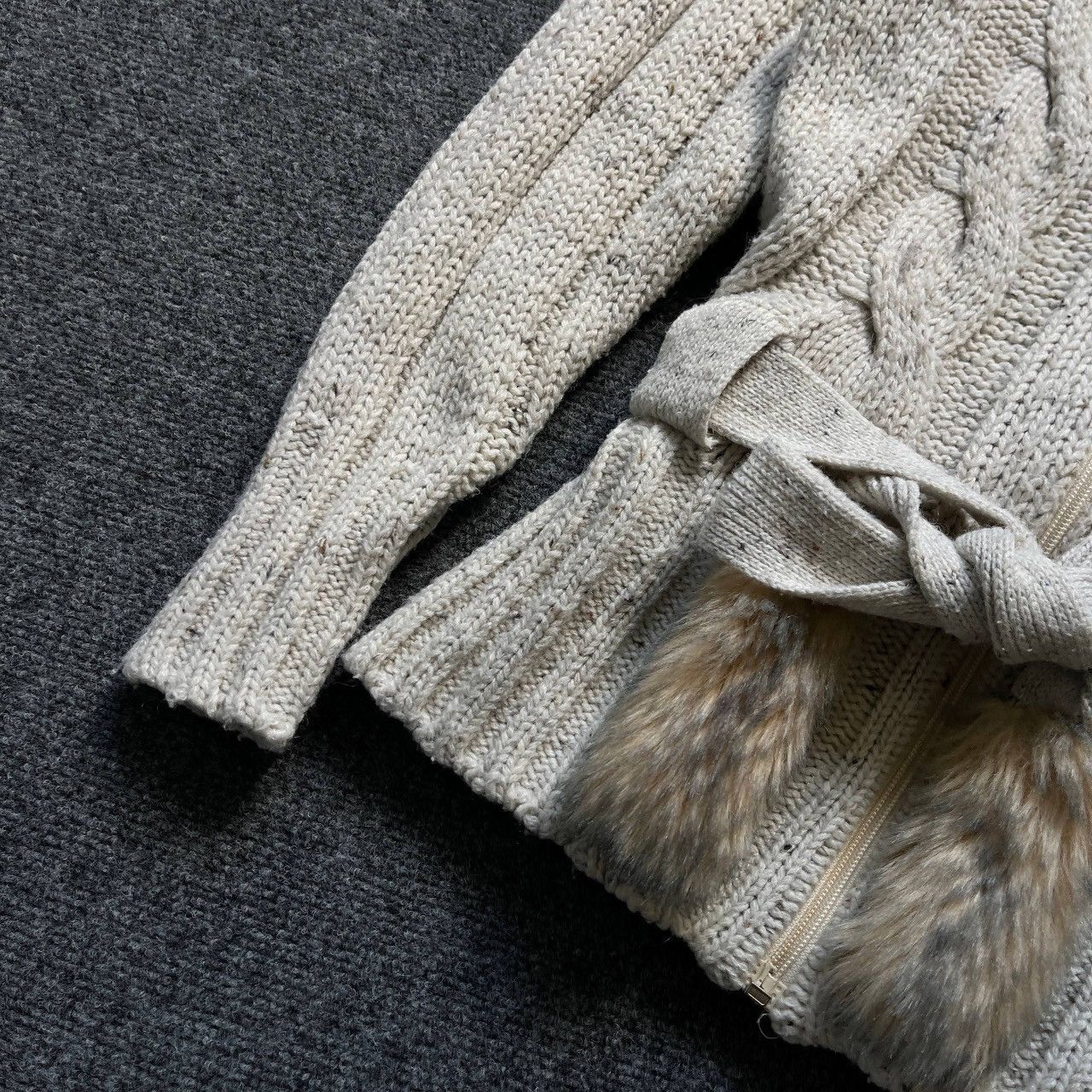 If Six Was Nine VTG Women’s Zip Hoodie With Faux Fur Size 48 Custom Hand Mad Size XL / US 12-14 / IT 48-50 - 6 Thumbnail