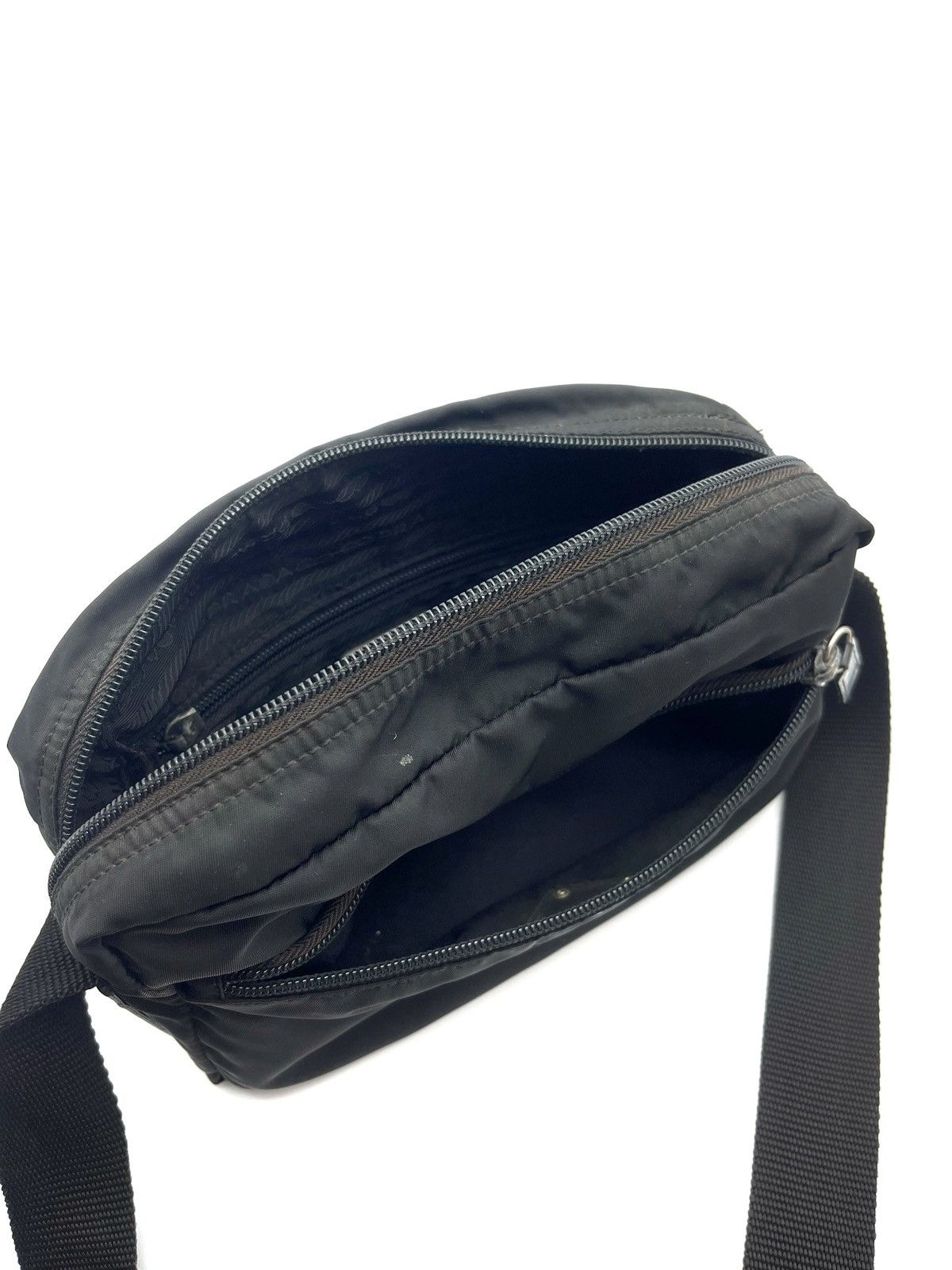 Prada Authentic PRADA Shoulder Bag Size ONE SIZE - 16 Thumbnail