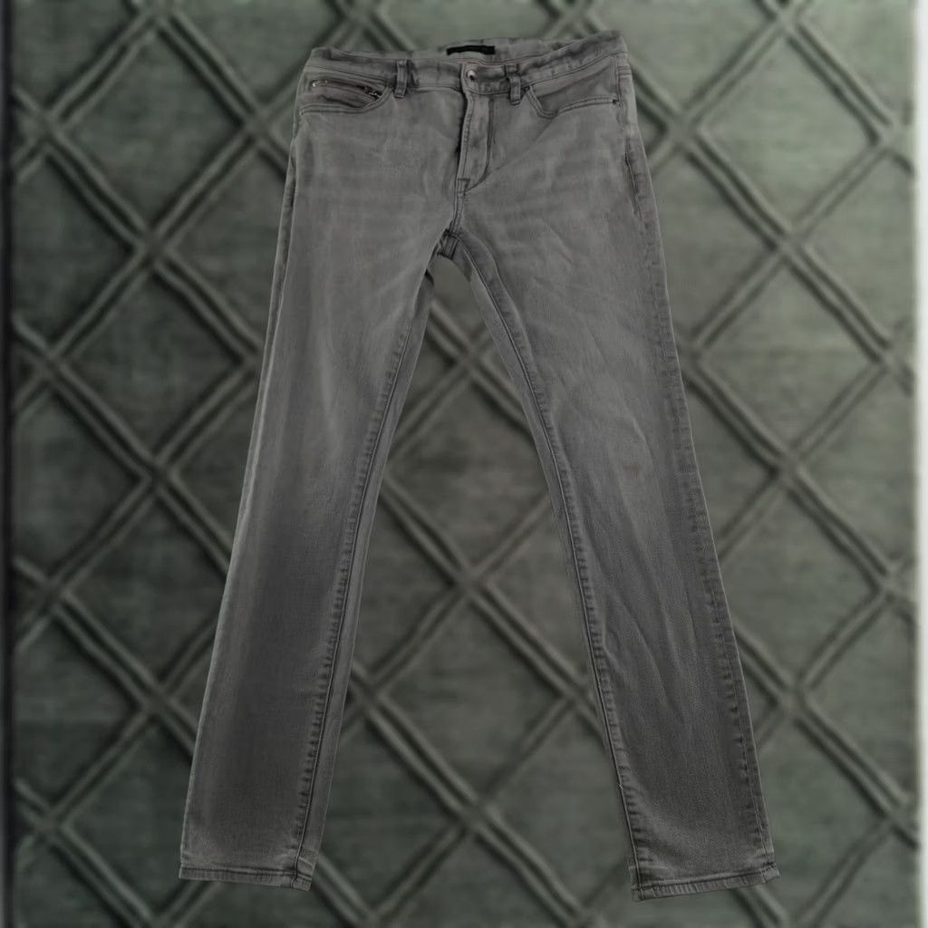 John Varvatos John Varvatos Jeans Mens Slim Light Gray 33X31 Button Fly 5-Pocket Denim Cotton Stretch 31in Inseam 90s? No, Vintage: No (adjusted) Size US 32 / EU 48 - 1 Thumbnail